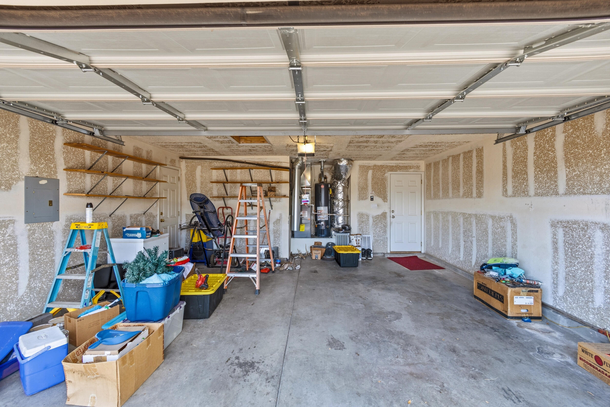 Photo 3 — 1519 Stoneway Drive NW