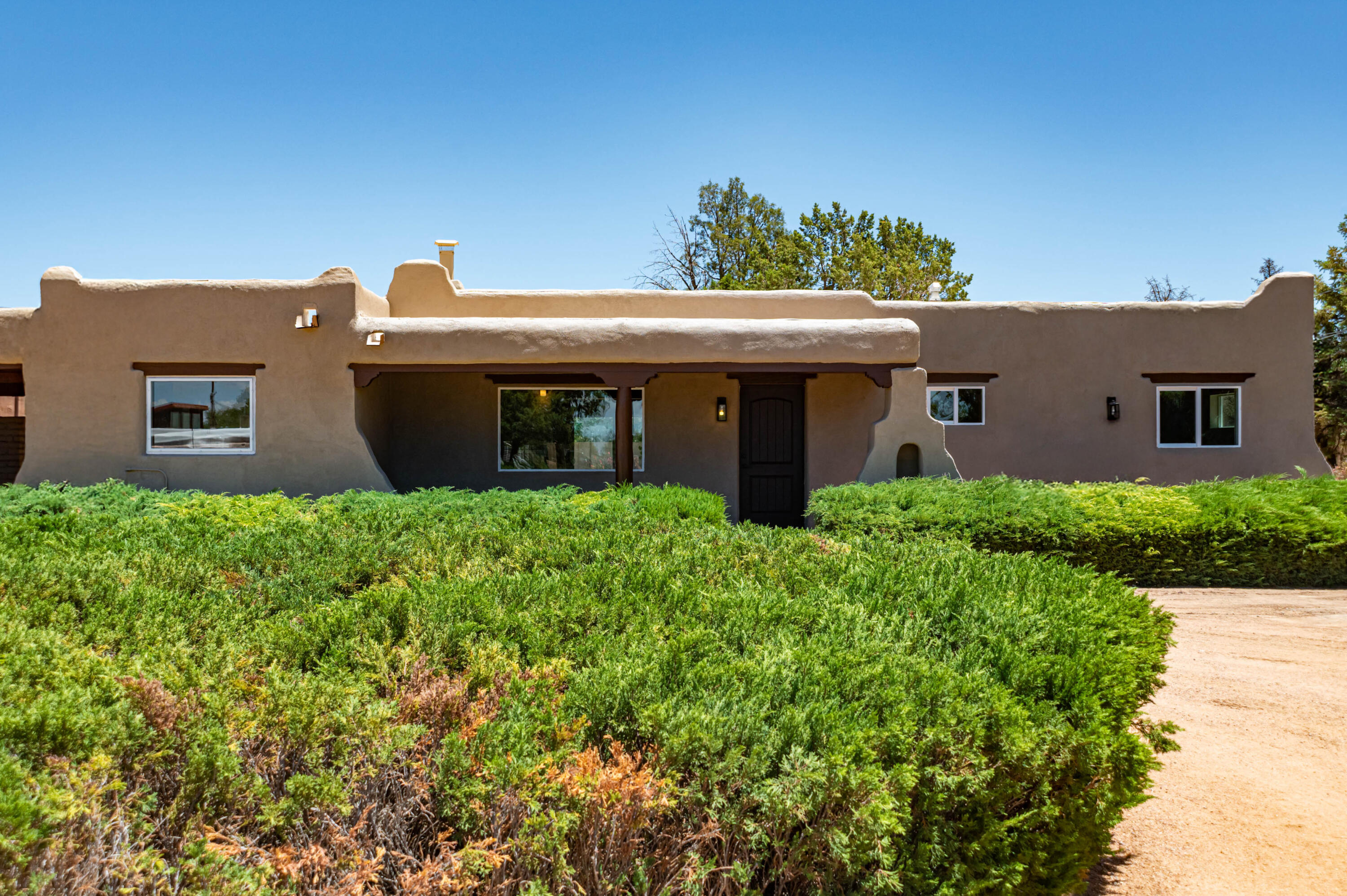 100 Tyler Road NW, Albuquerque, NM 87107