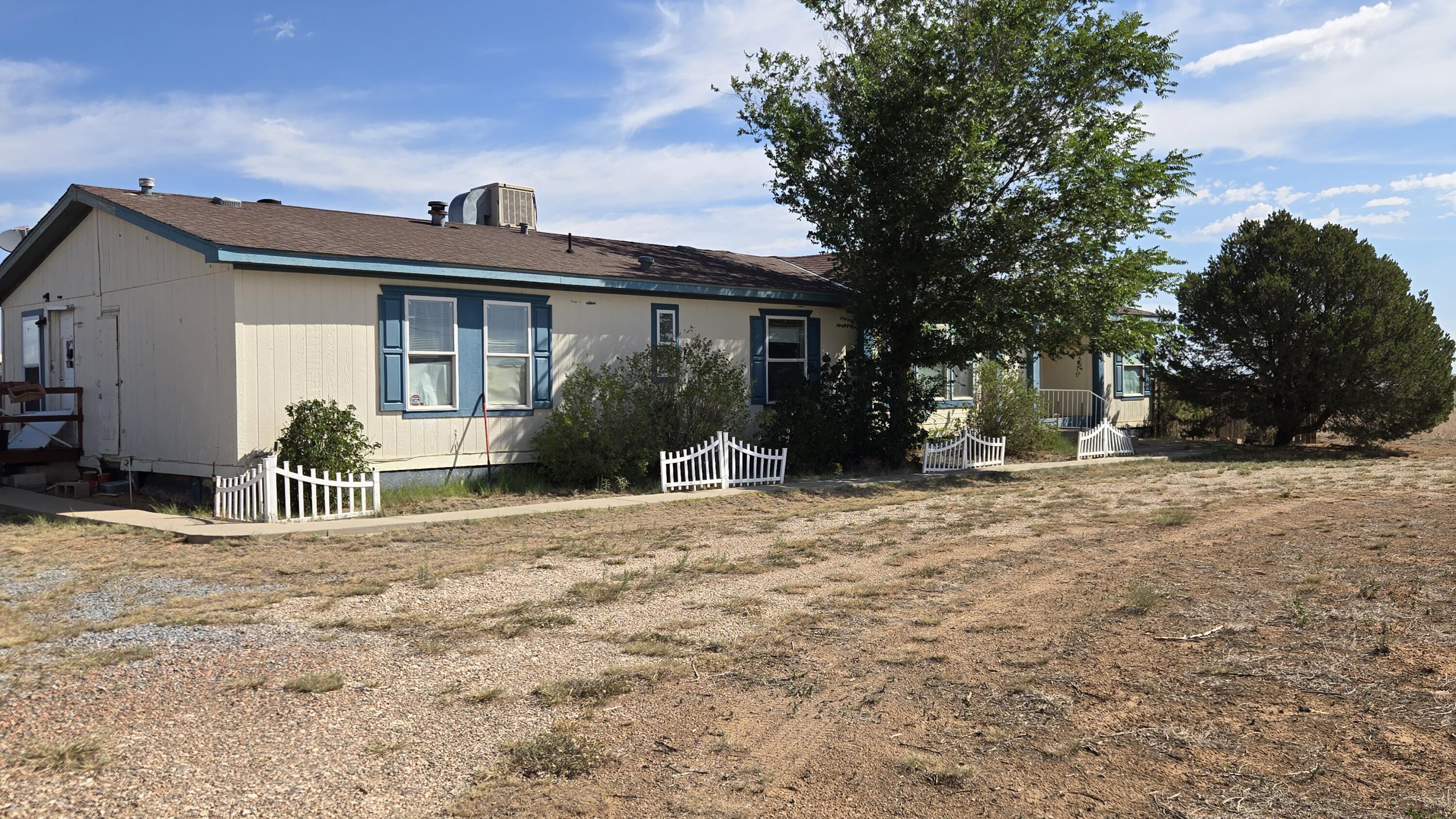 6 Sandia Street, Moriarty, NM 87035