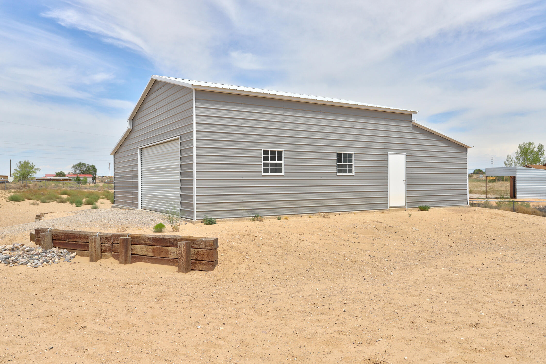 Photo 6 — 890 Idalia Road SW