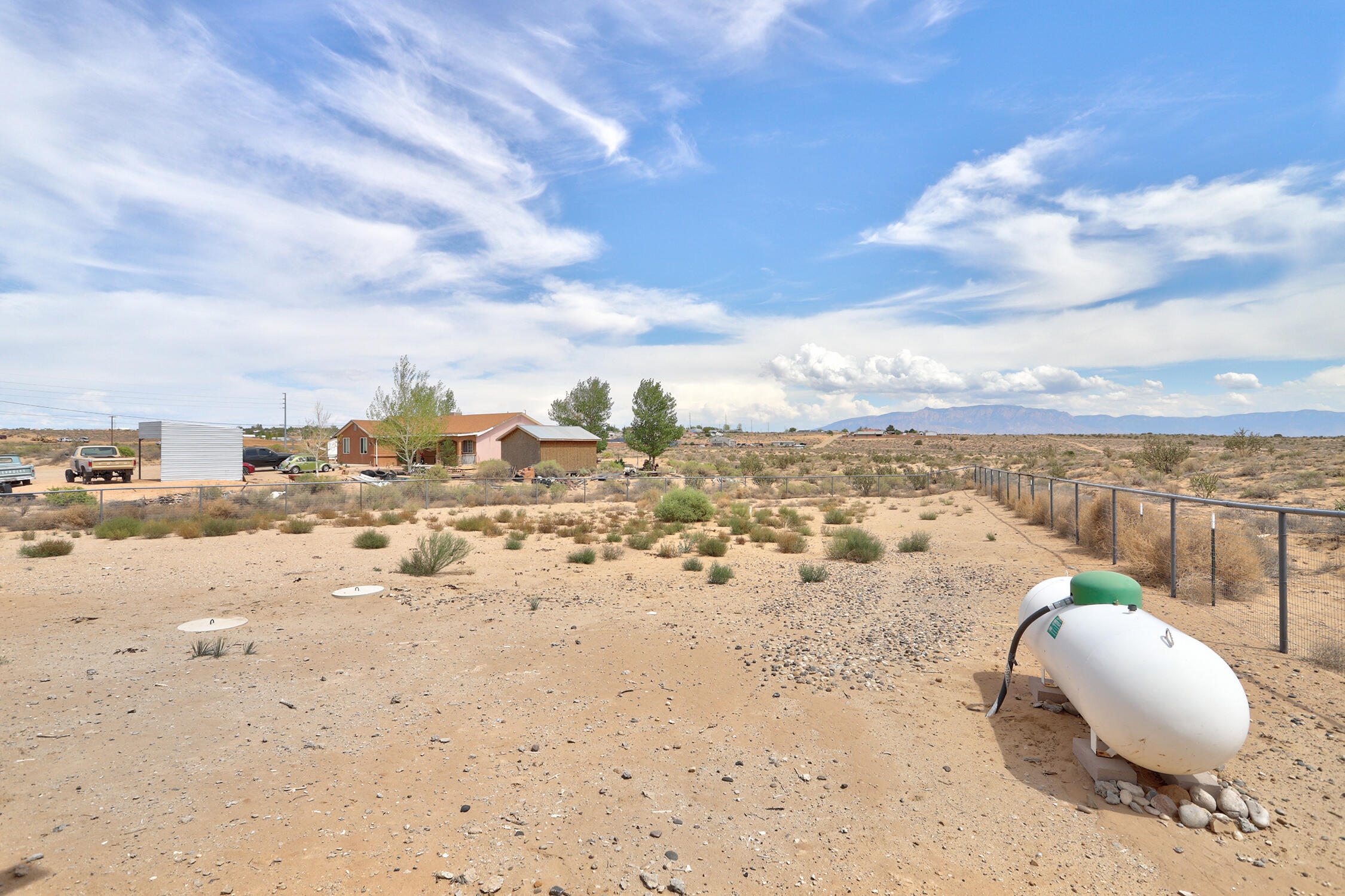 Photo 10 — 890 Idalia Road SW