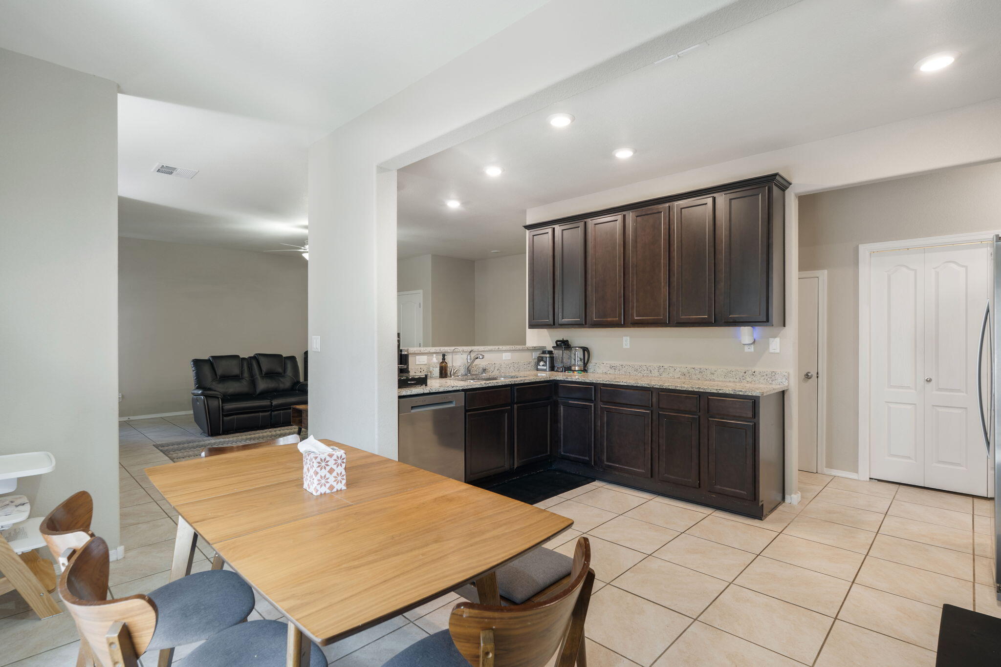 Photo 18 — 1620 Gulfstream Drive SE