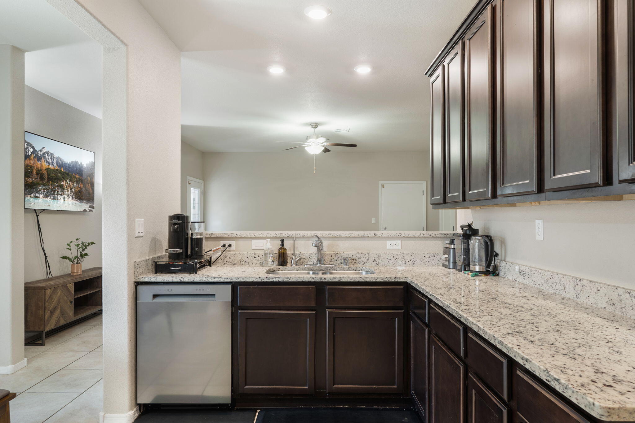 Photo 20 — 1620 Gulfstream Drive SE