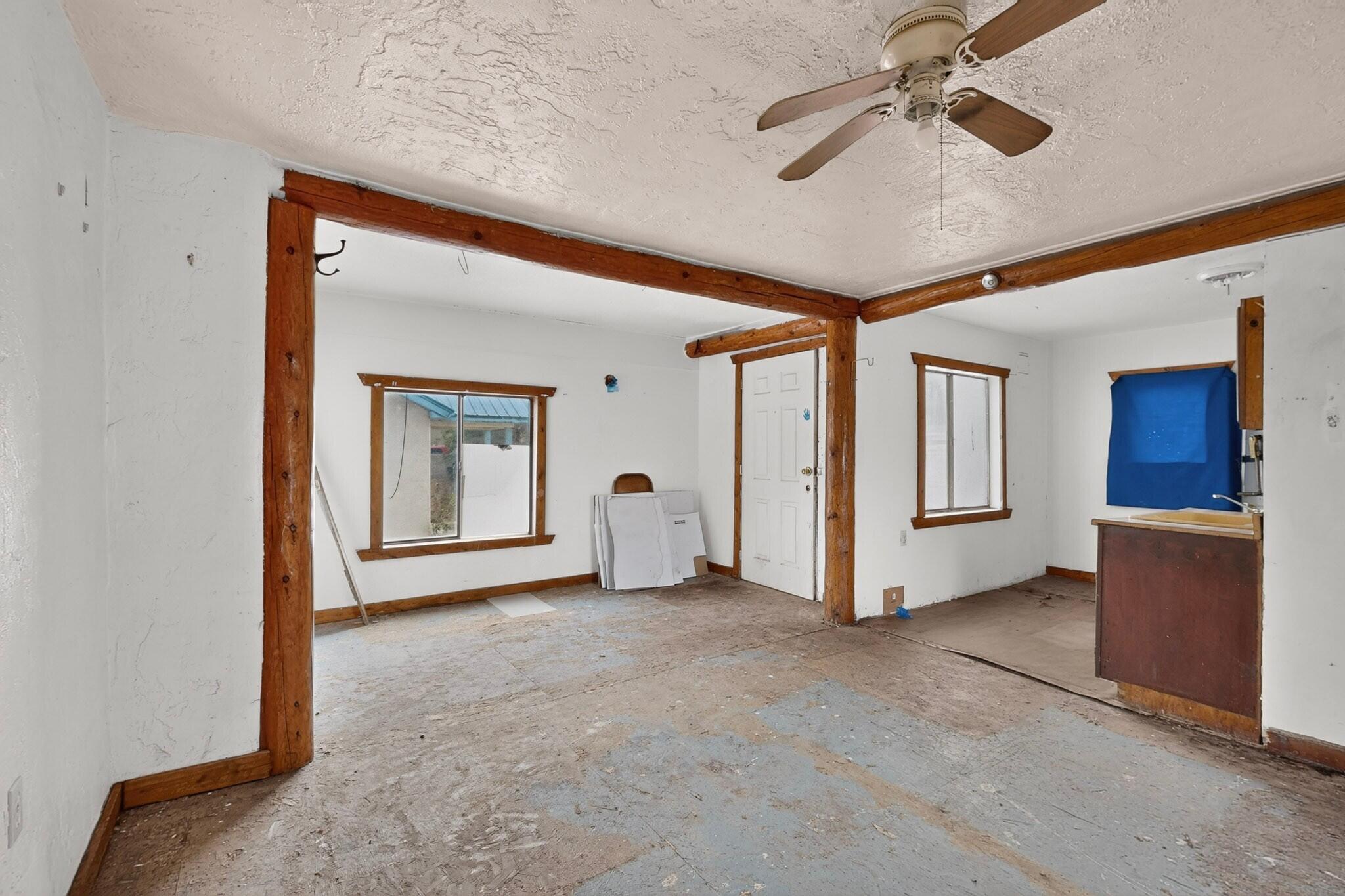 Photo 10 — 320-324 49th Street NW