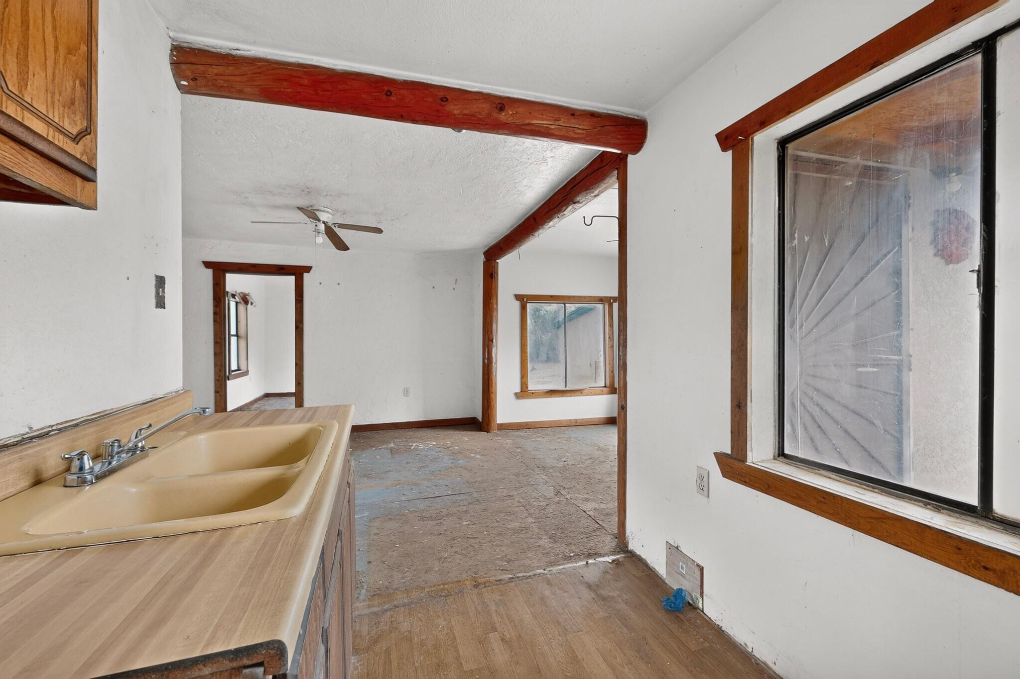 Photo 14 — 320-324 49th Street NW