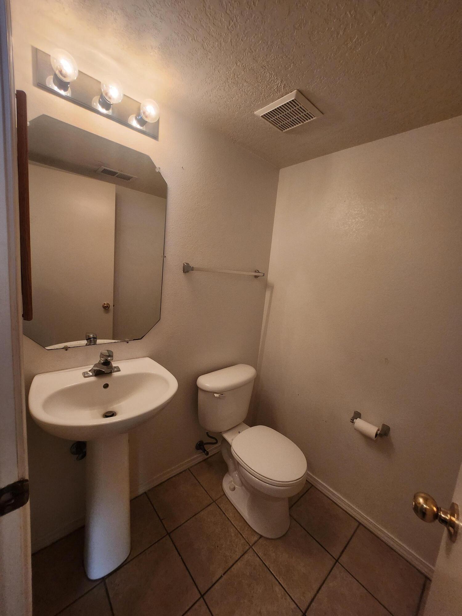 Photo 17 — 7320 Eagle View Avenue NE