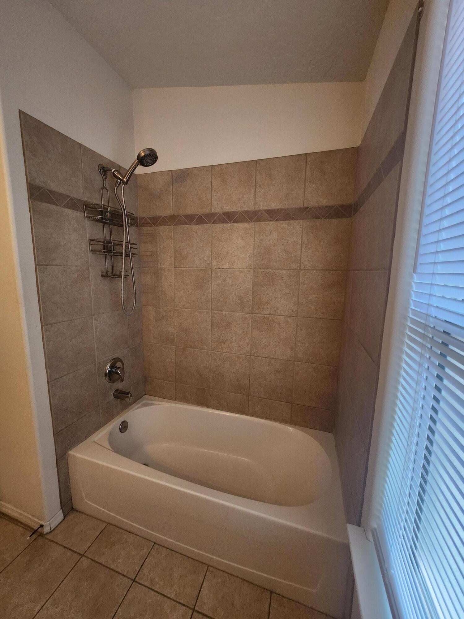 Photo 13 — 7320 Eagle View Avenue NE
