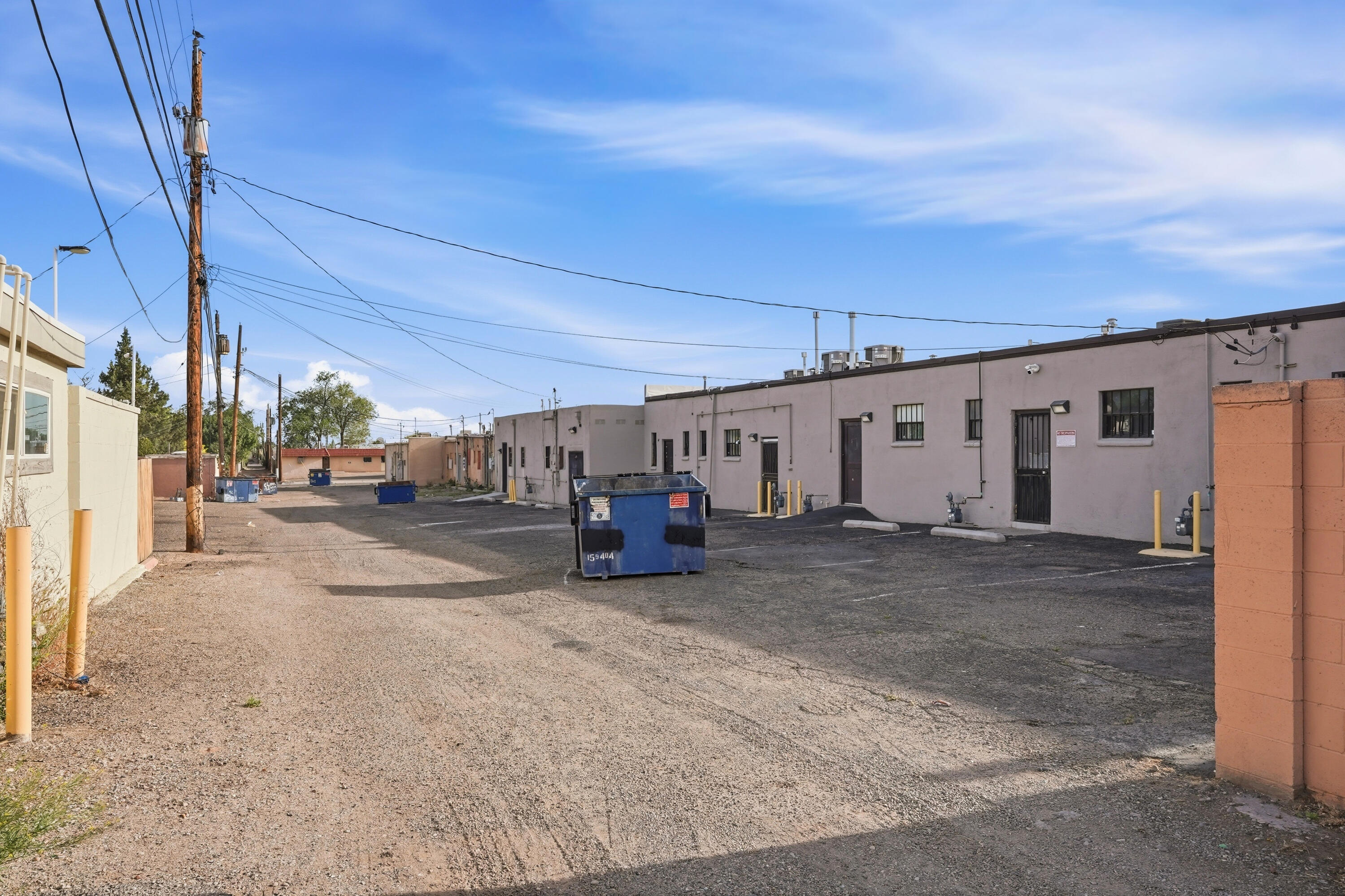 Photo 4 — 1309 San Mateo Boulevard NE