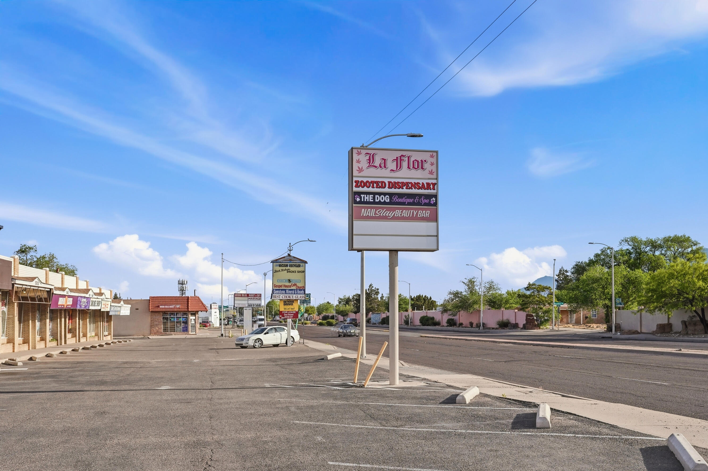 Photo 2 — 1309 San Mateo Boulevard NE