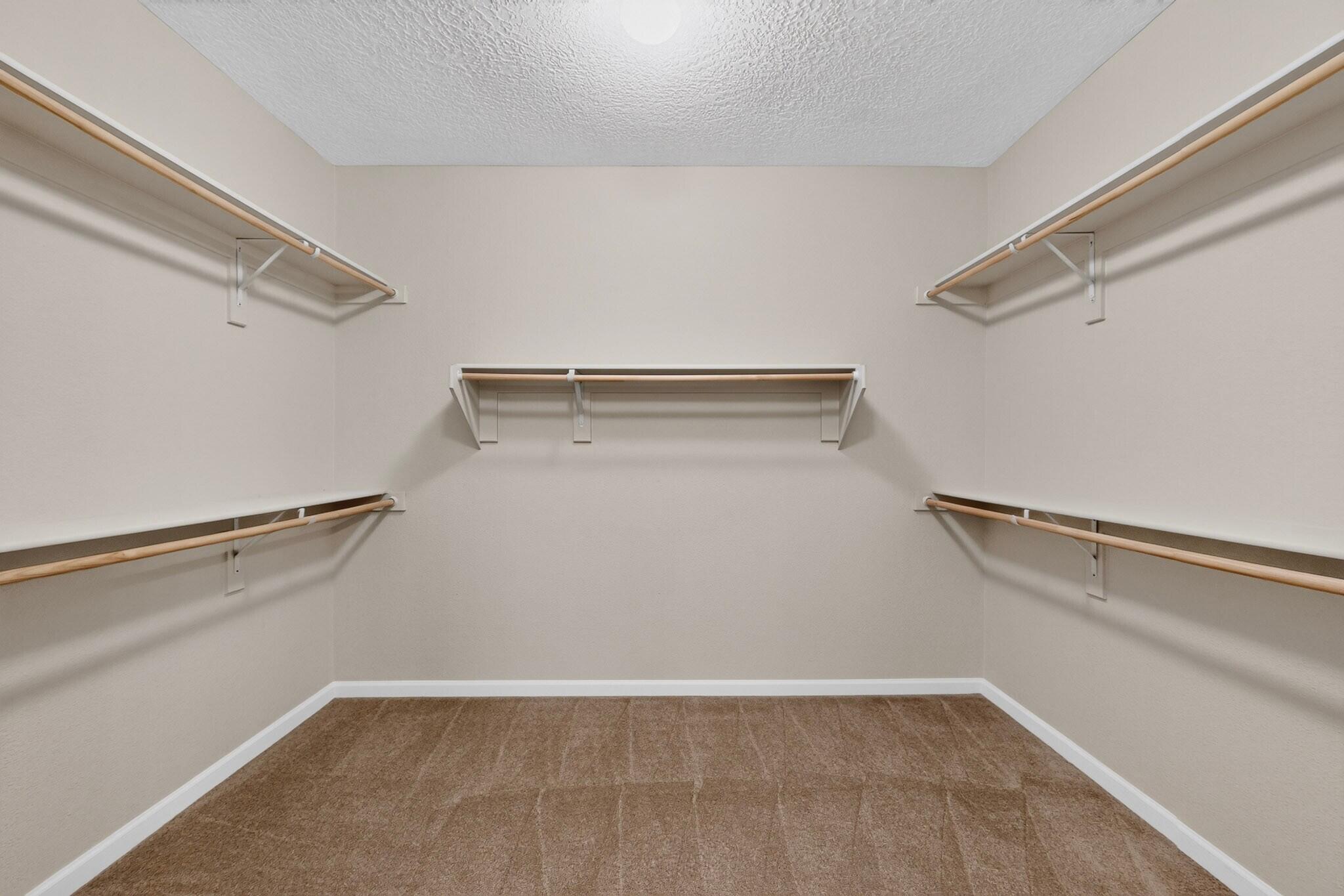 Photo 16 — 9208 Wind Caves Way NW
