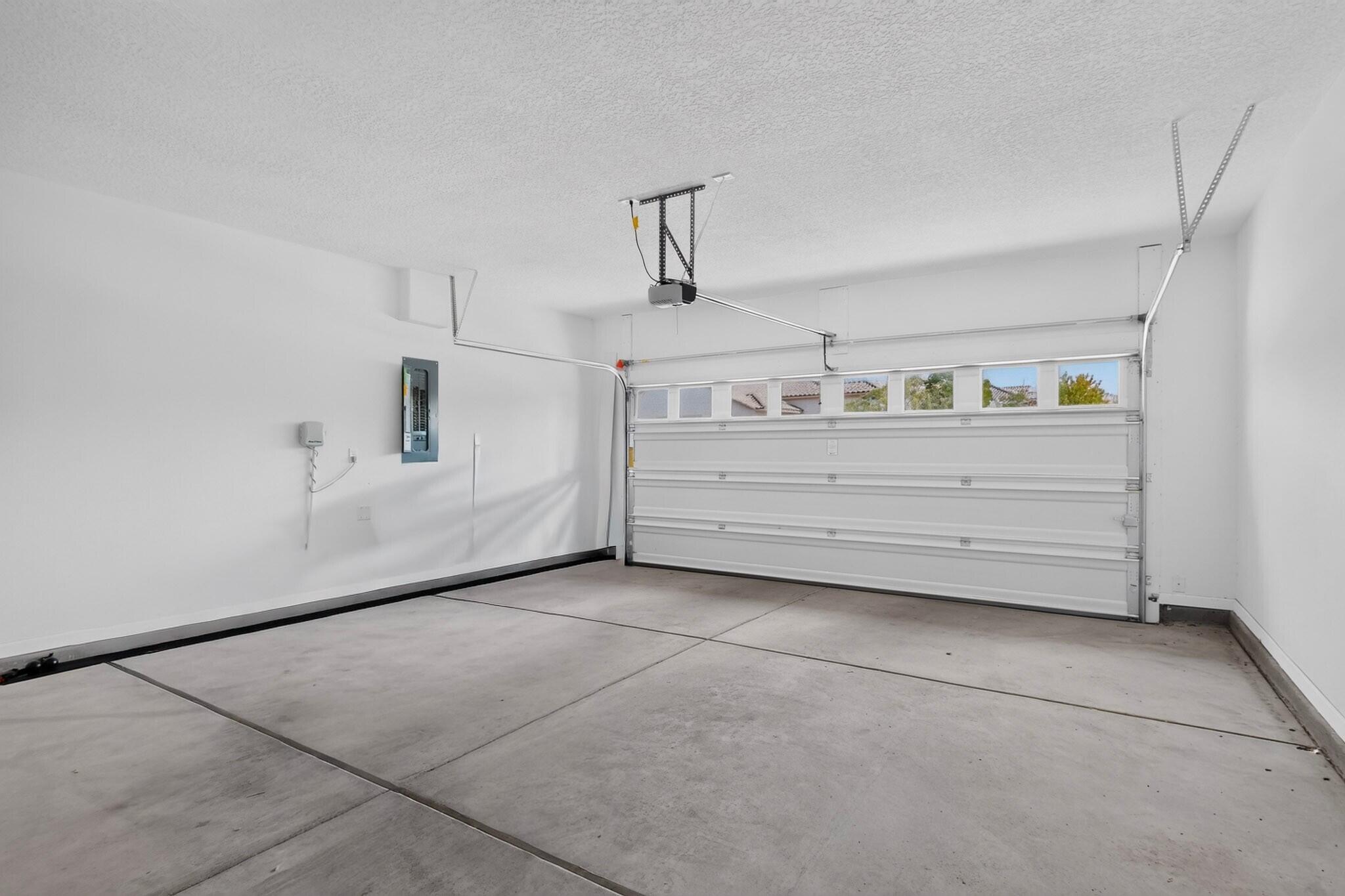 Photo 14 — 9208 Wind Caves Way NW