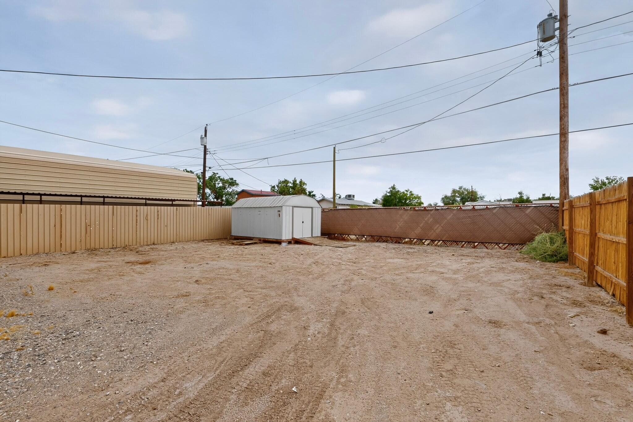 Photo 4 — 1117 W Delgado Avenue