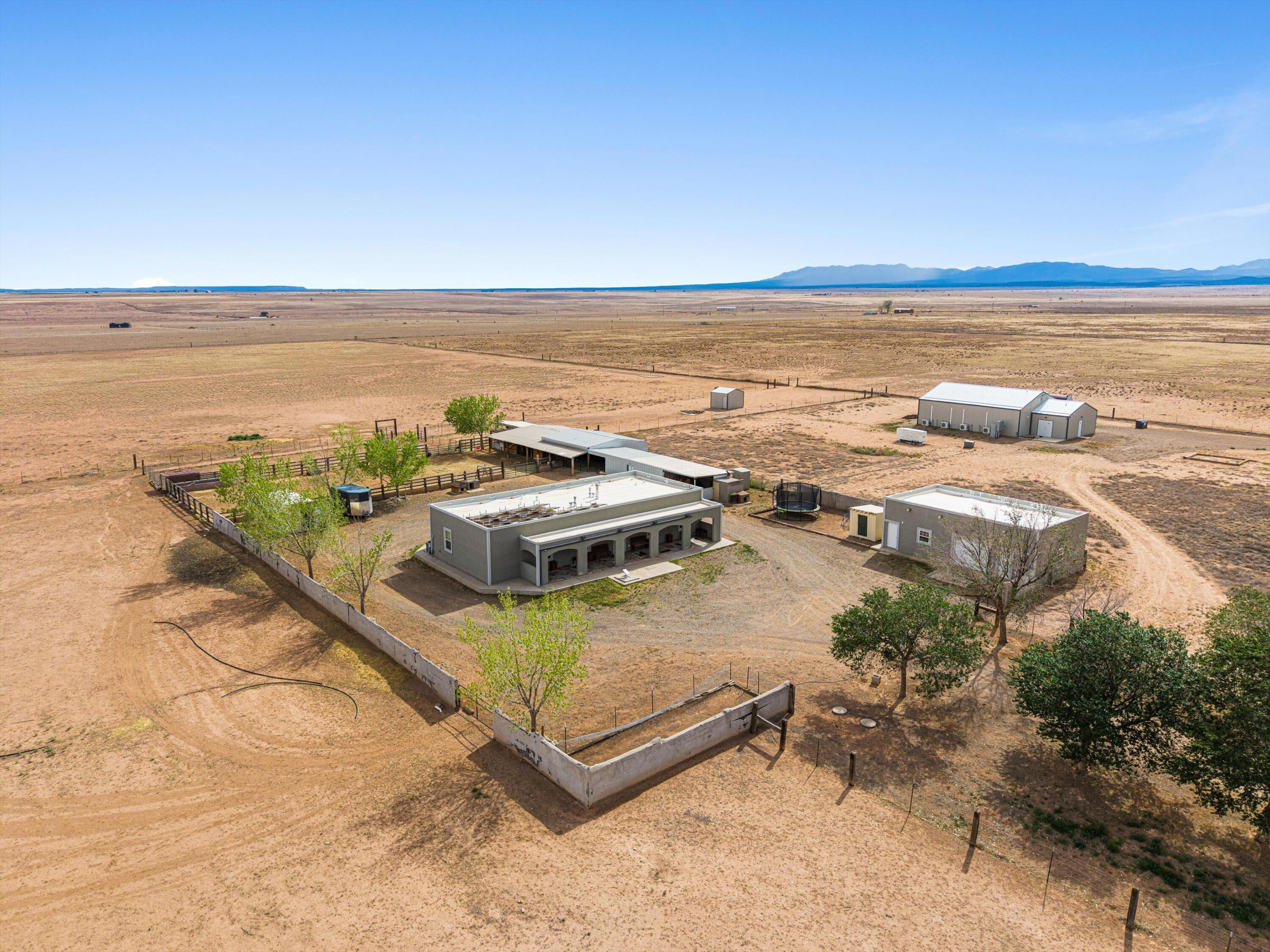 362 & 366 Howell Road, Estancia, NM 87016