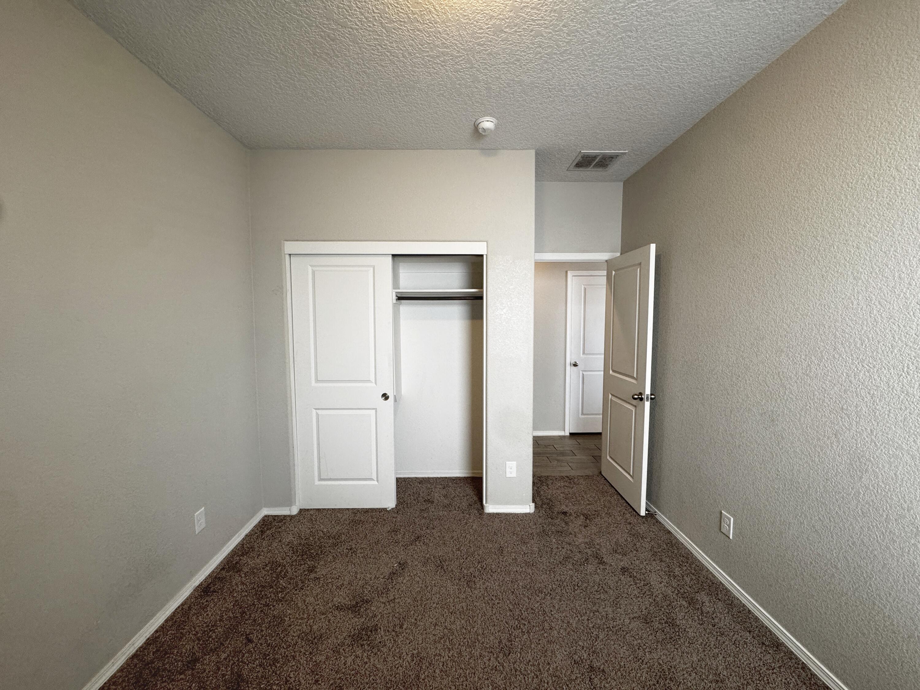 Photo 17 — 6732 Oro Valley Road NW