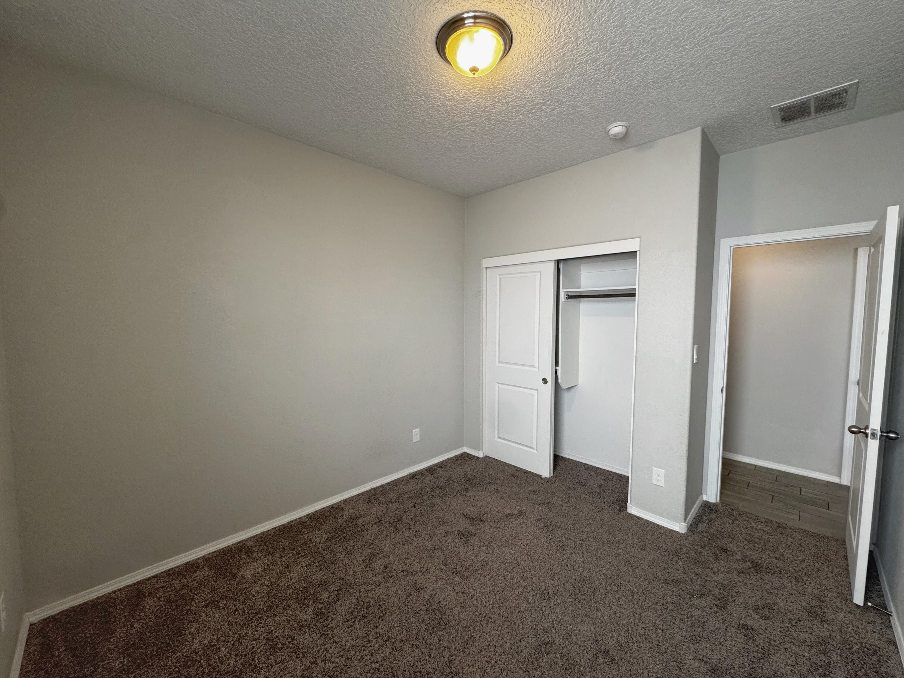 Photo 18 — 6732 Oro Valley Road NW