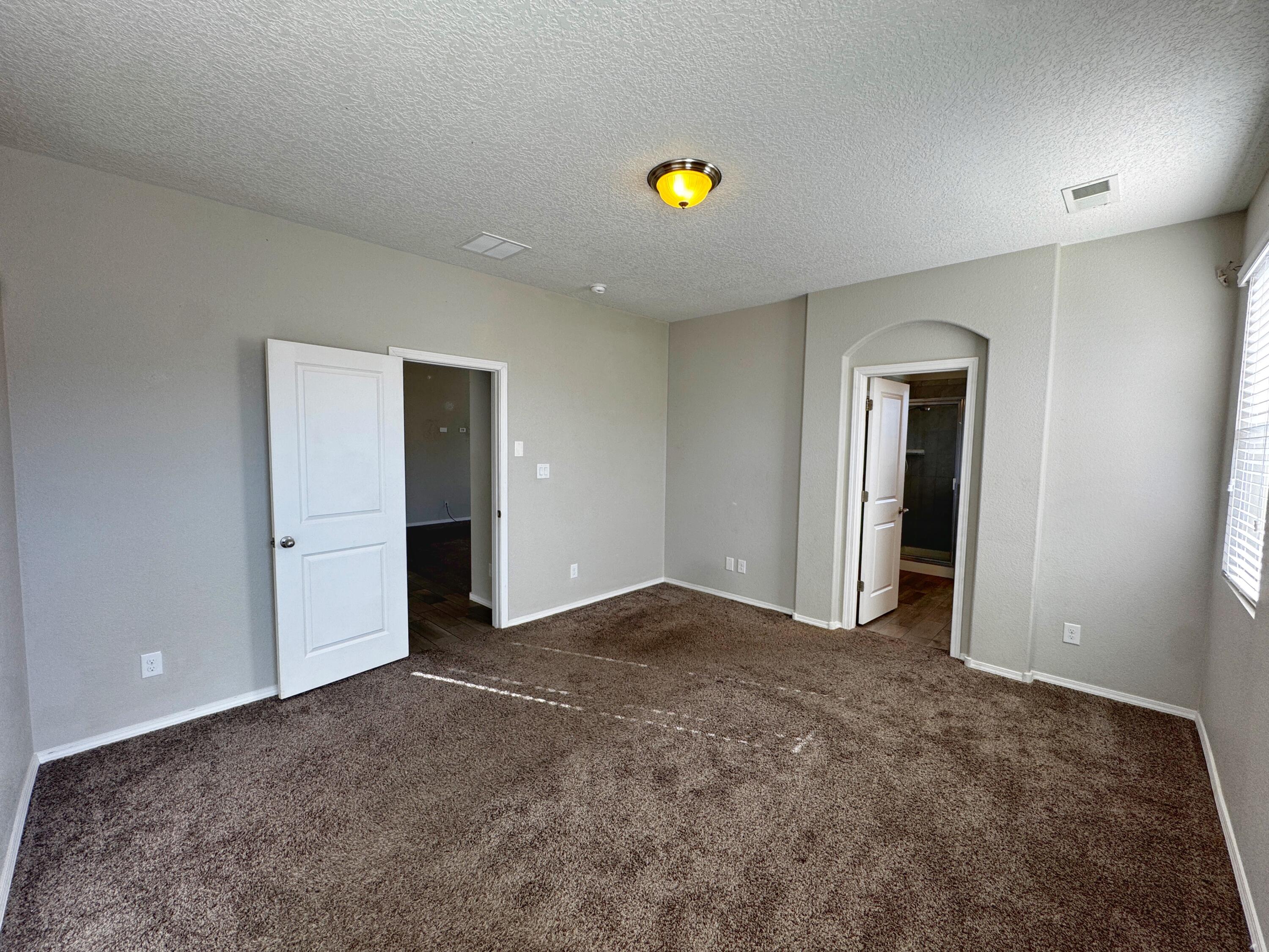 Photo 3 — 6732 Oro Valley Road NW