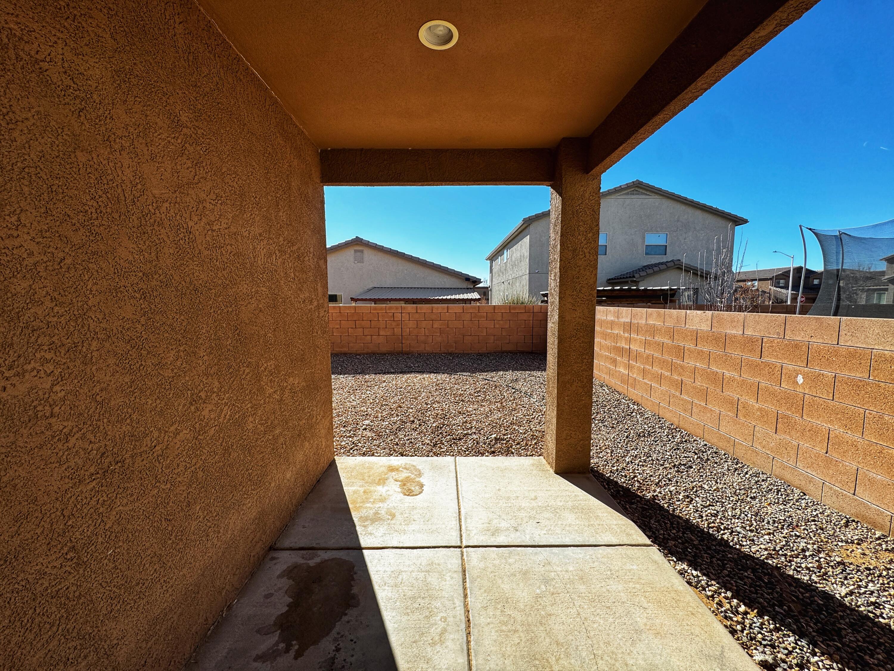 Photo 9 — 6732 Oro Valley Road NW