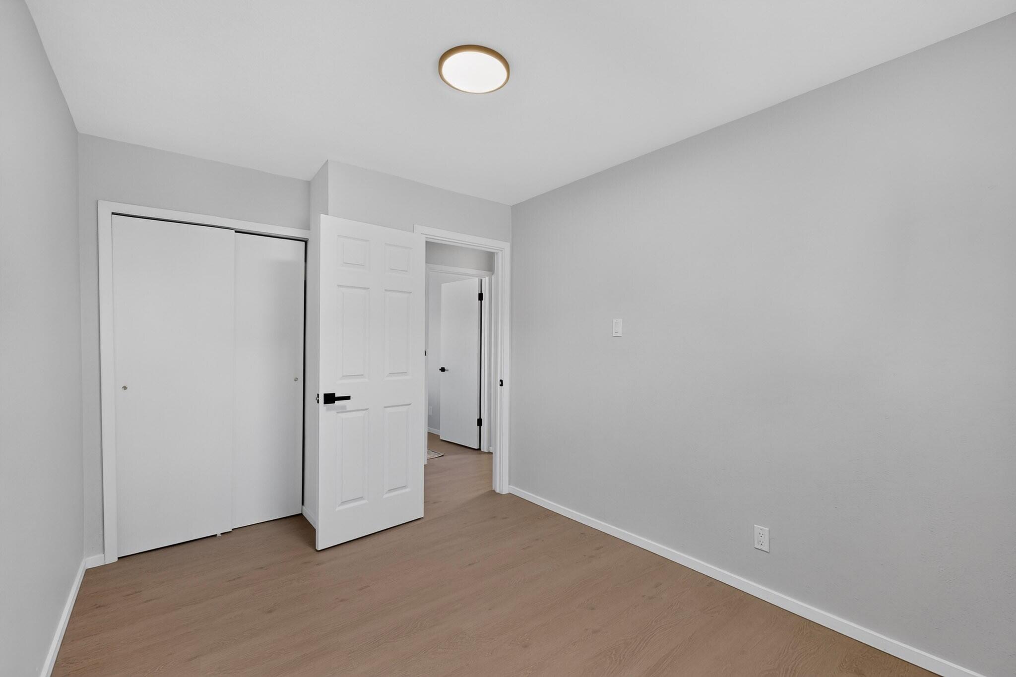 Photo 18 — 412 65th Street SW
