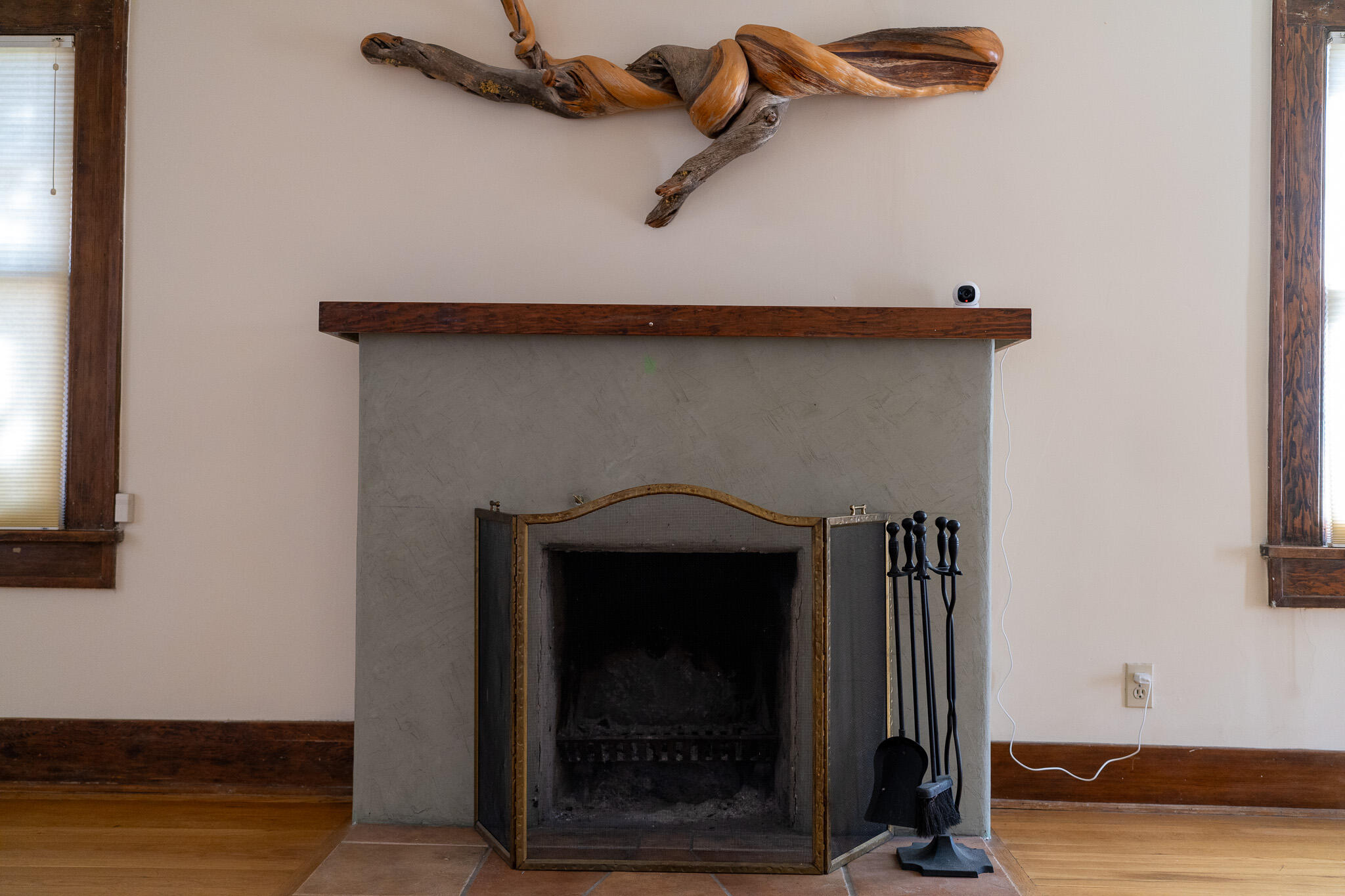 Photo 12 — 315 Solano Drive NE