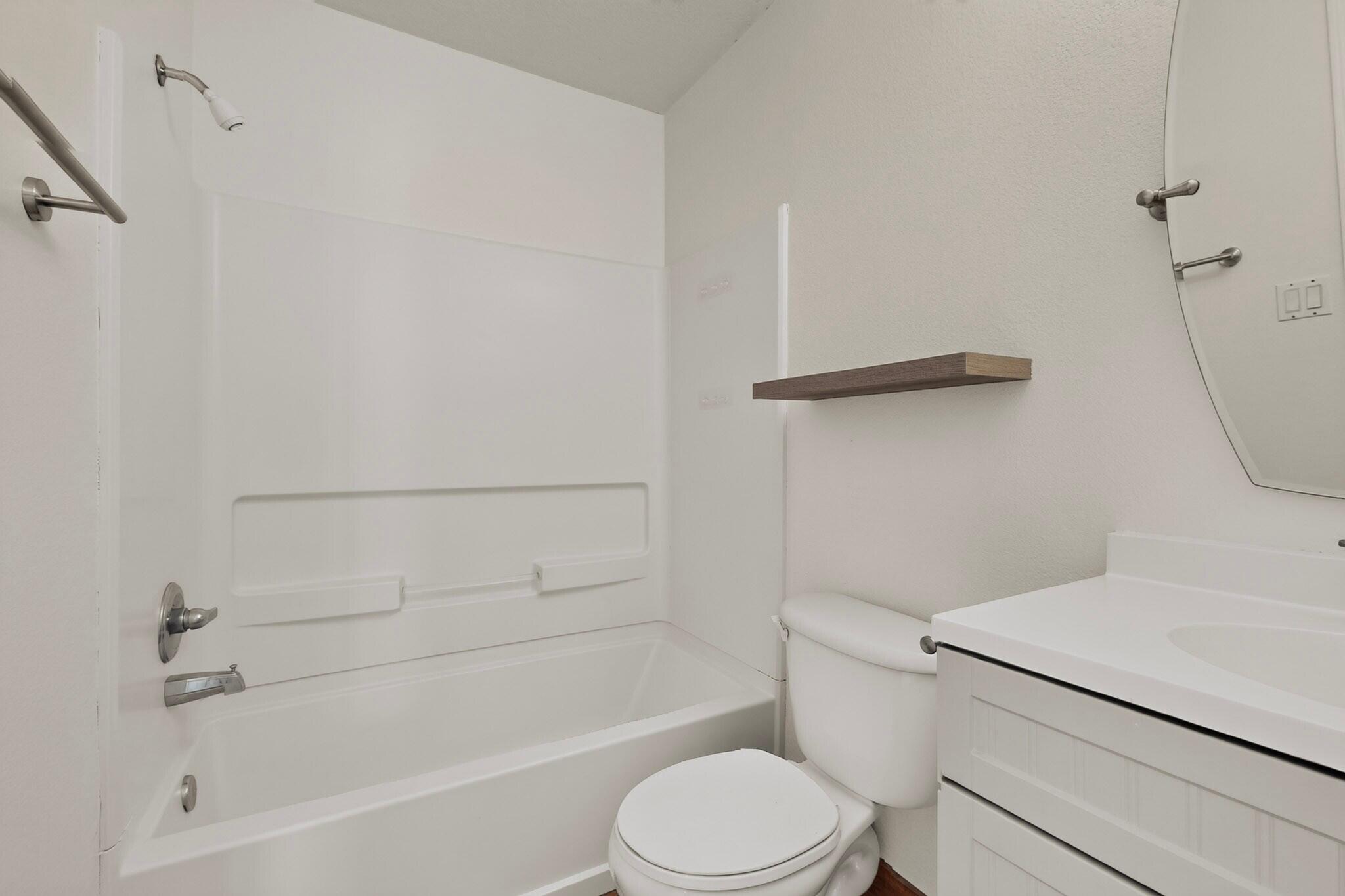 Photo 17 — 1504 Sierra Norte Court NE