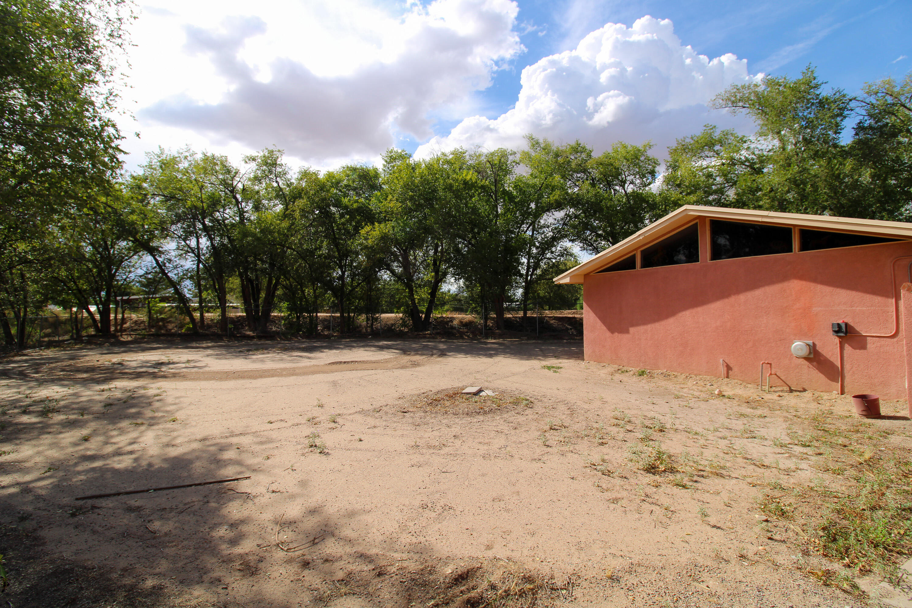 Photo 13 — 701 Pleasant Place