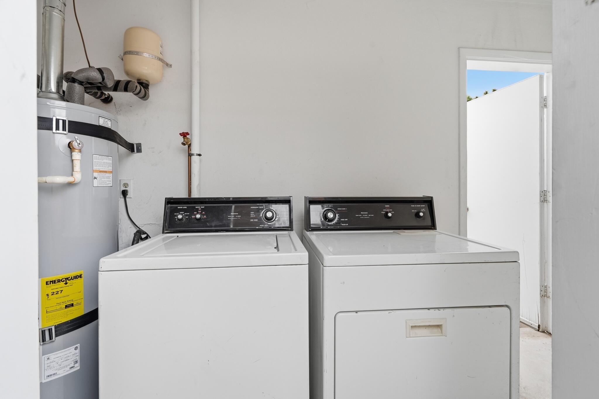 Photo 5 — 2612 Eubank Boulevard NE