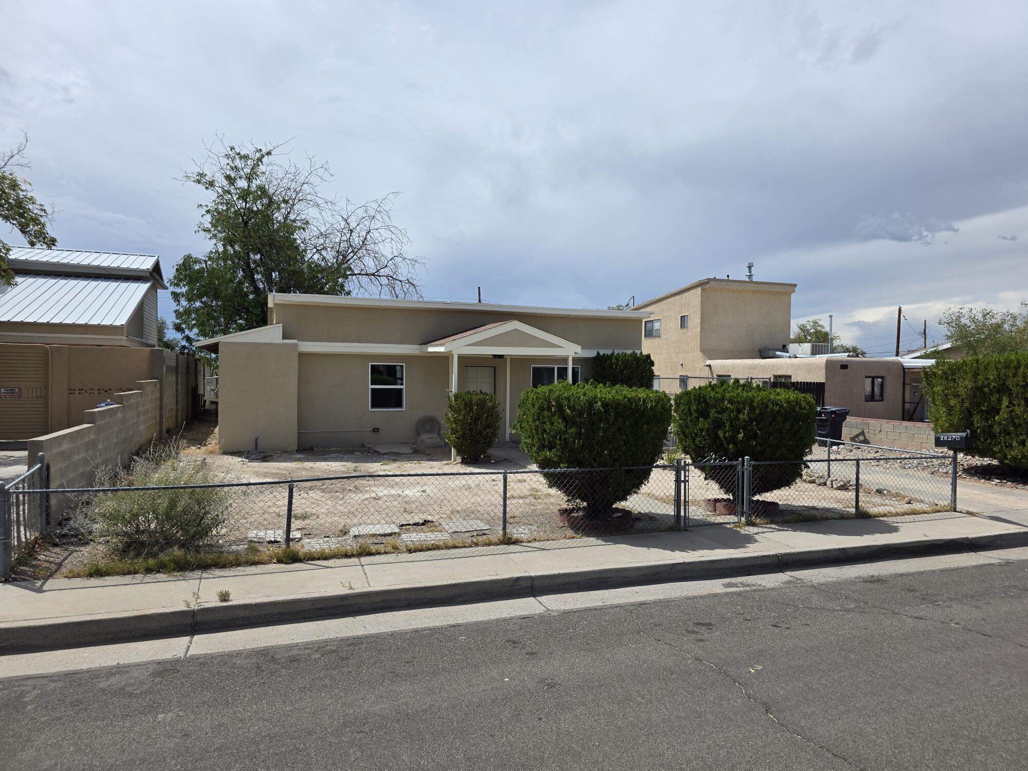 Photo 7 — 2827 Bel Air Drive NE
