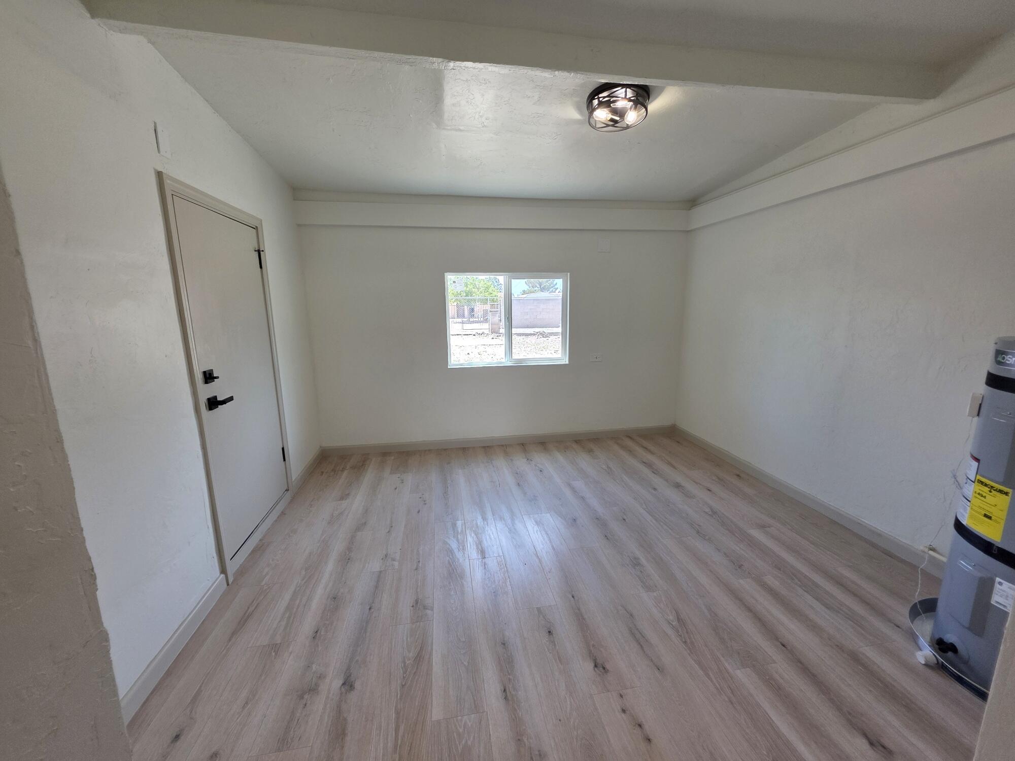 Photo 20 — 2827 Bel Air Drive NE
