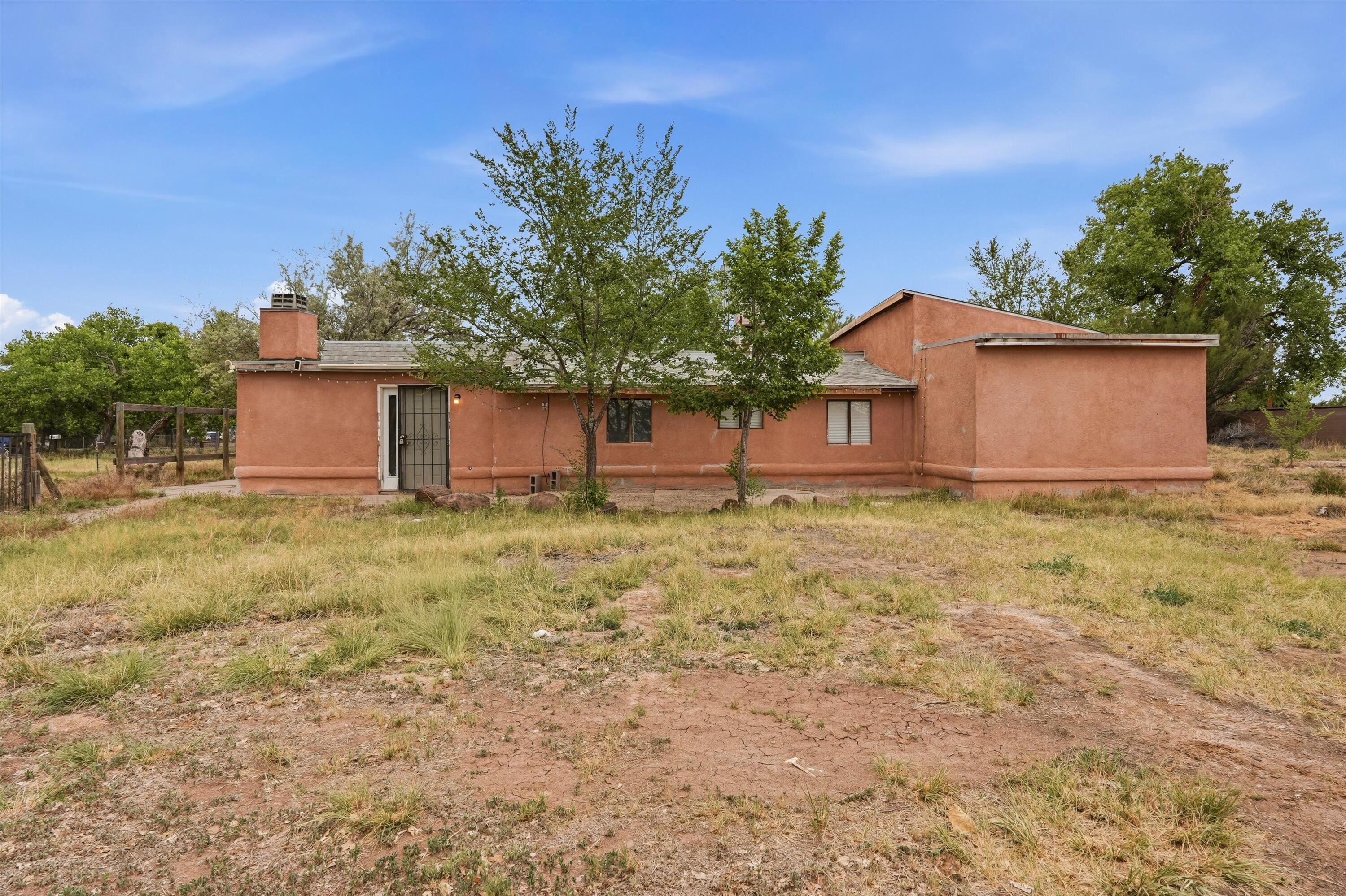 1928 Doris Place NE 1, Los Lunas, NM 87031