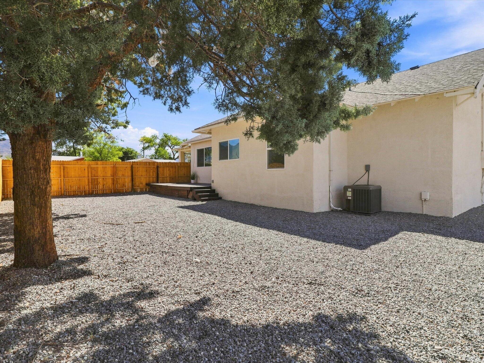 Photo 12 — 233 E Maxine Street NE
