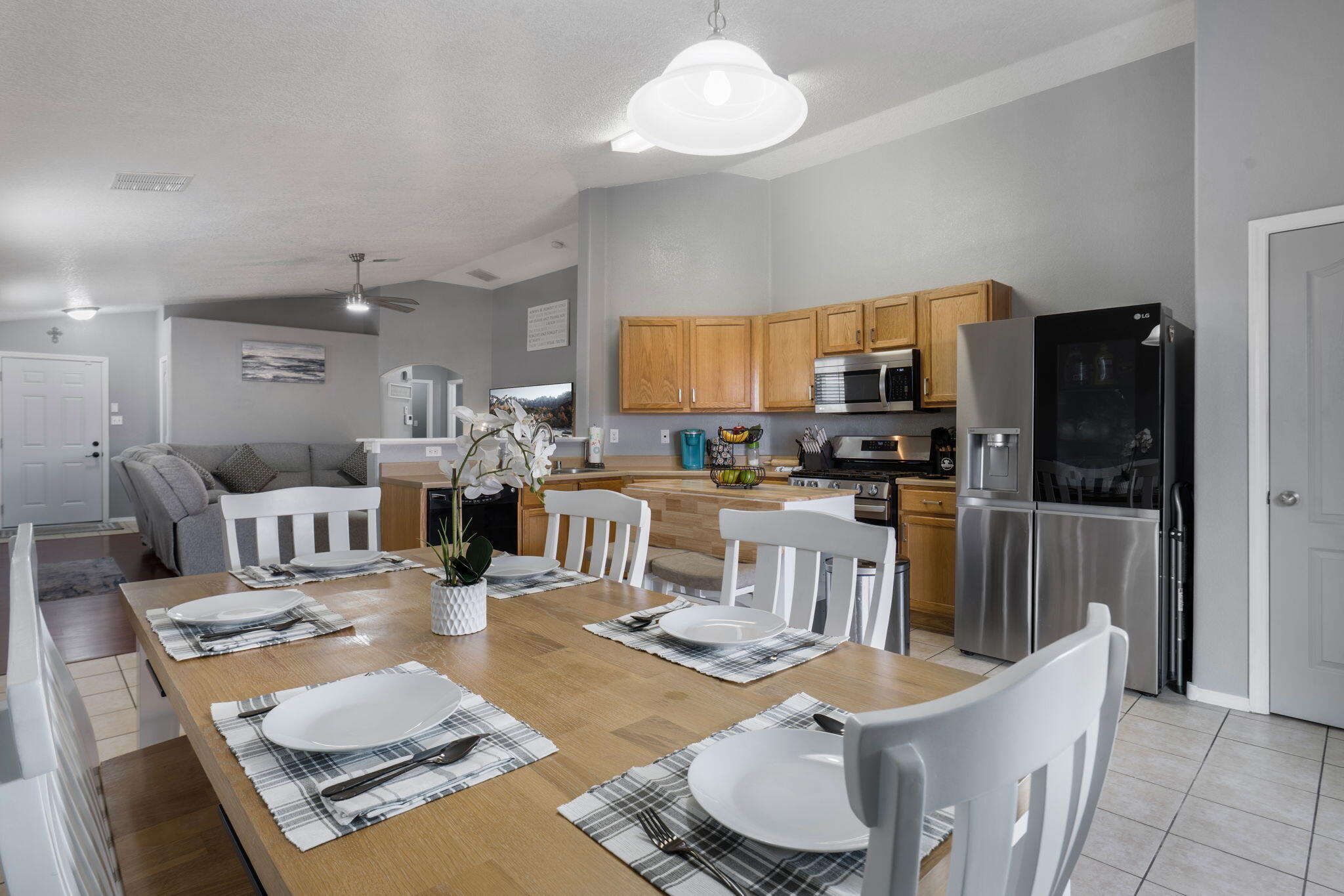 Photo 19 — 3812 Clear Creek Road NE