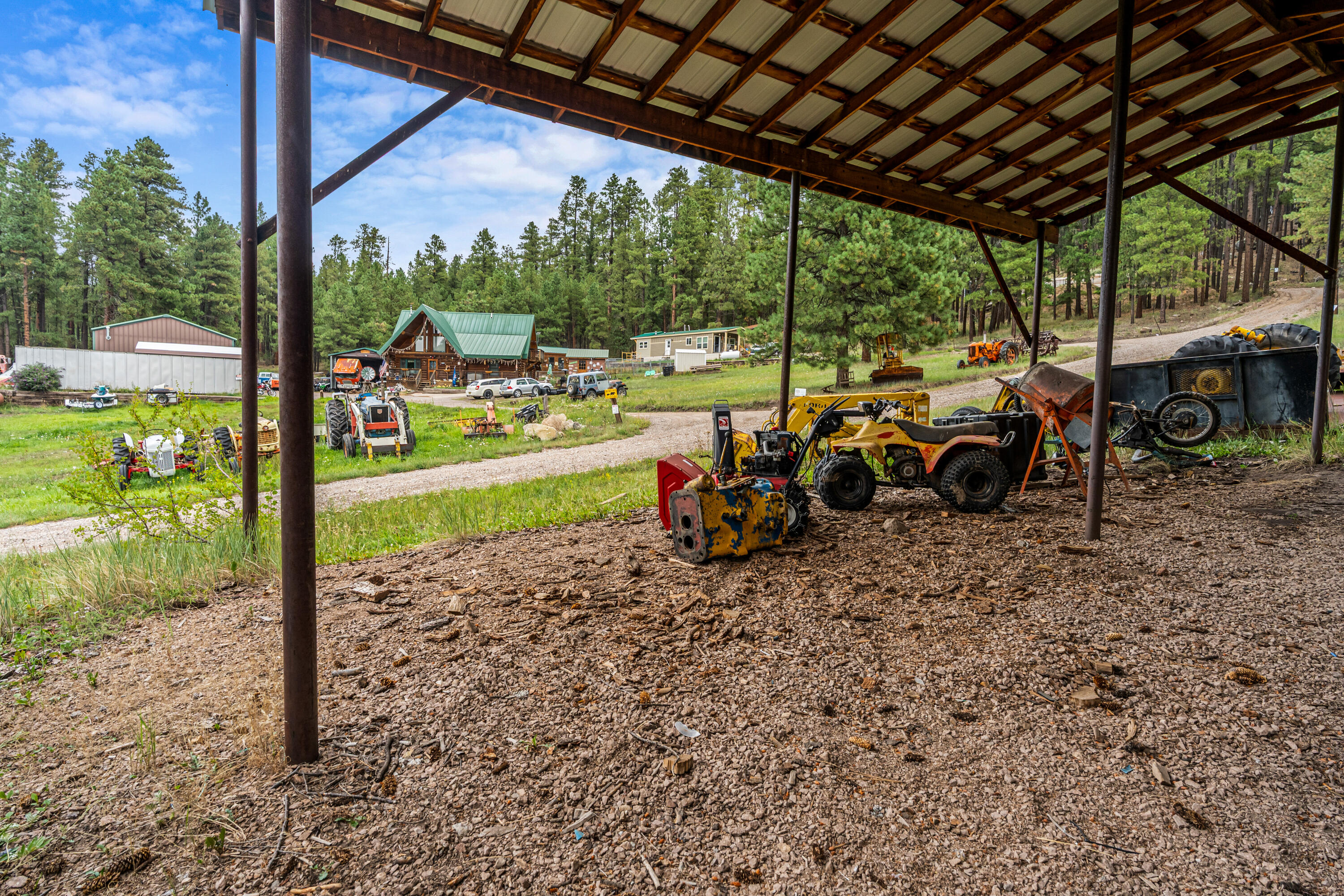 Photo 4 — 504 Elk Trail