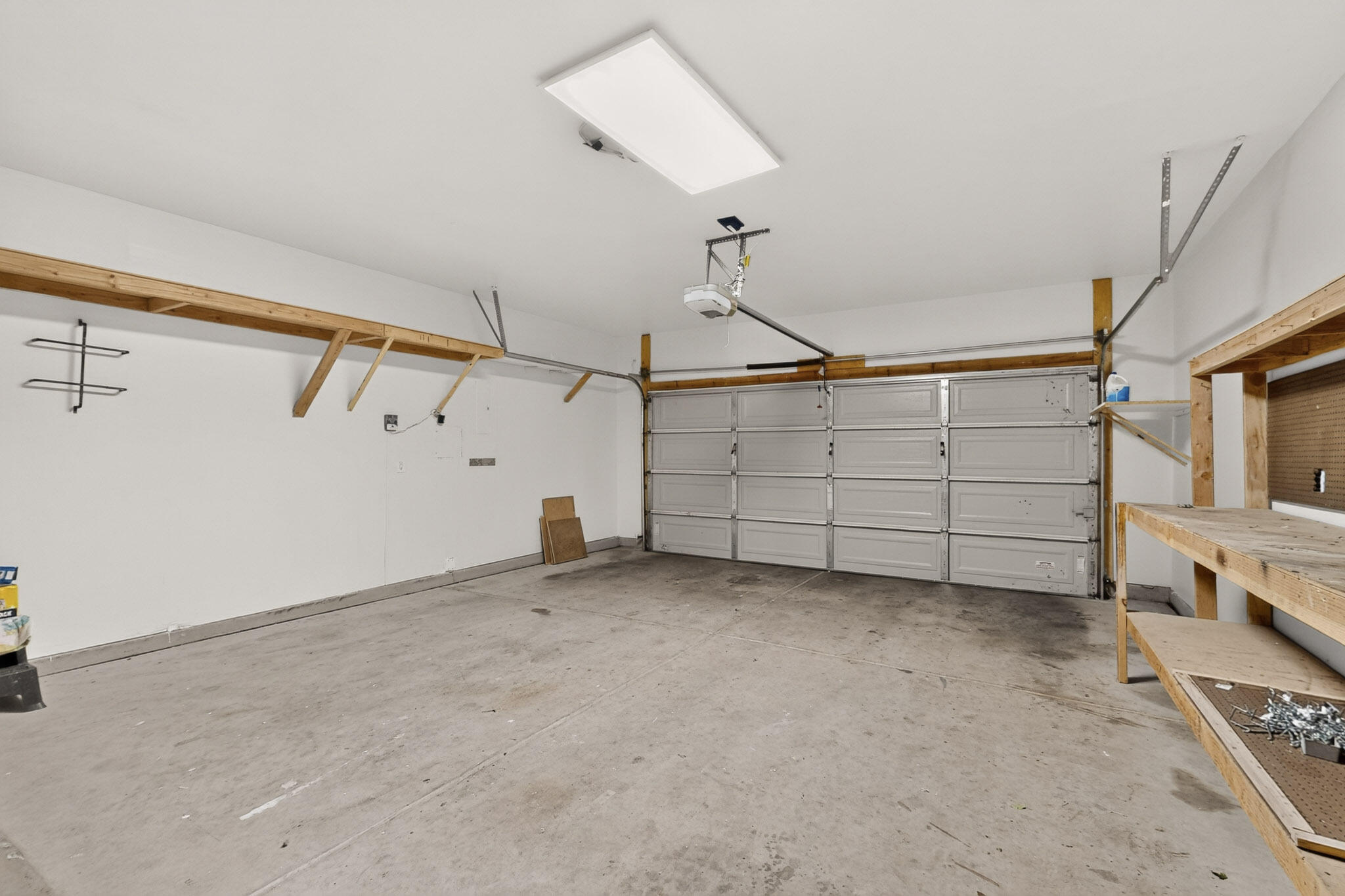Photo 9 — 6008 Mafraq Avenue NW