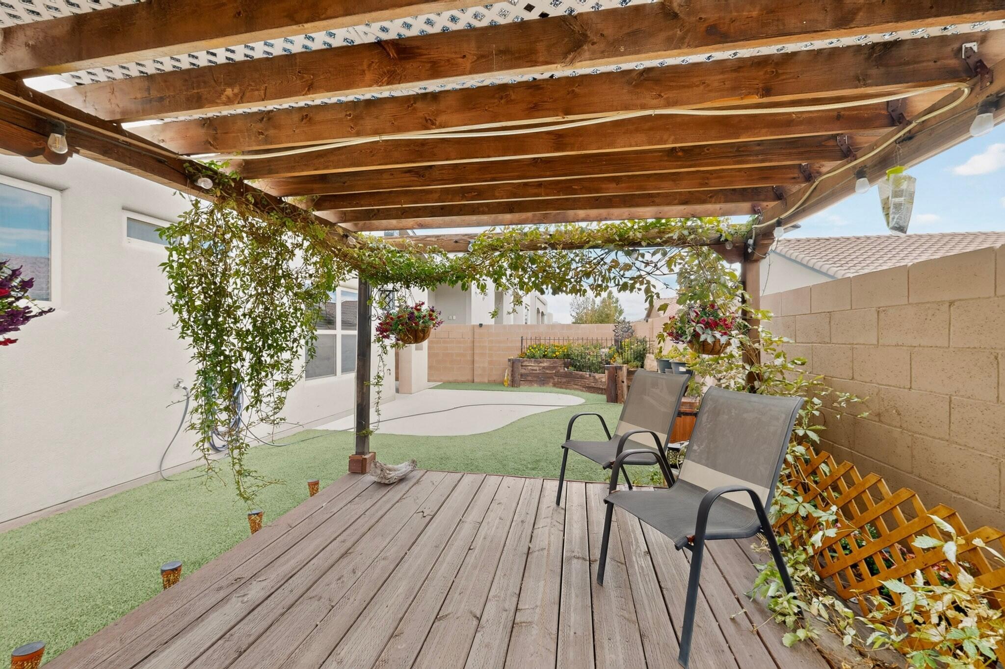 Photo 3 — 6008 Mafraq Avenue NW