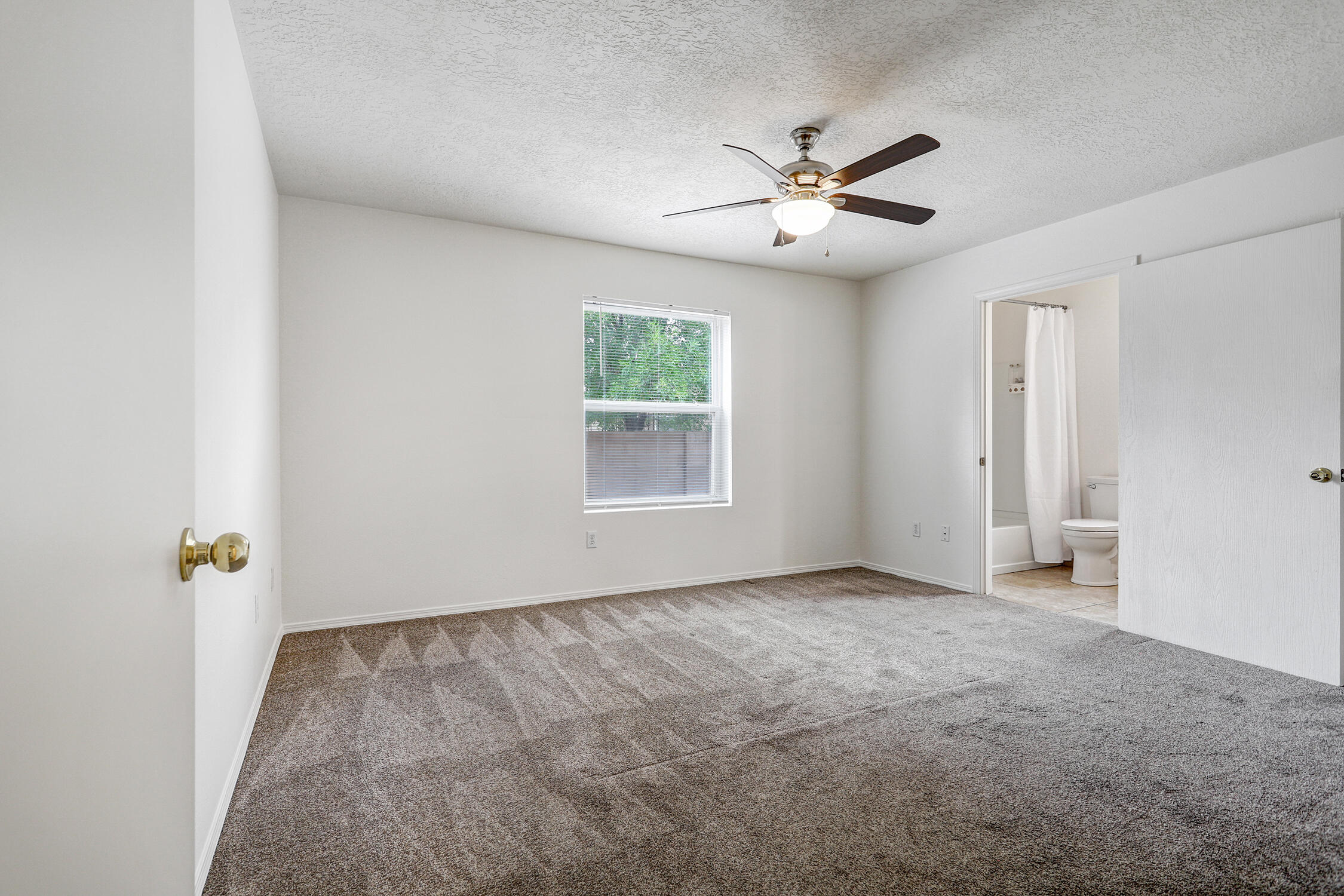 Photo 18 — 5787 Pinon Grande Road NW