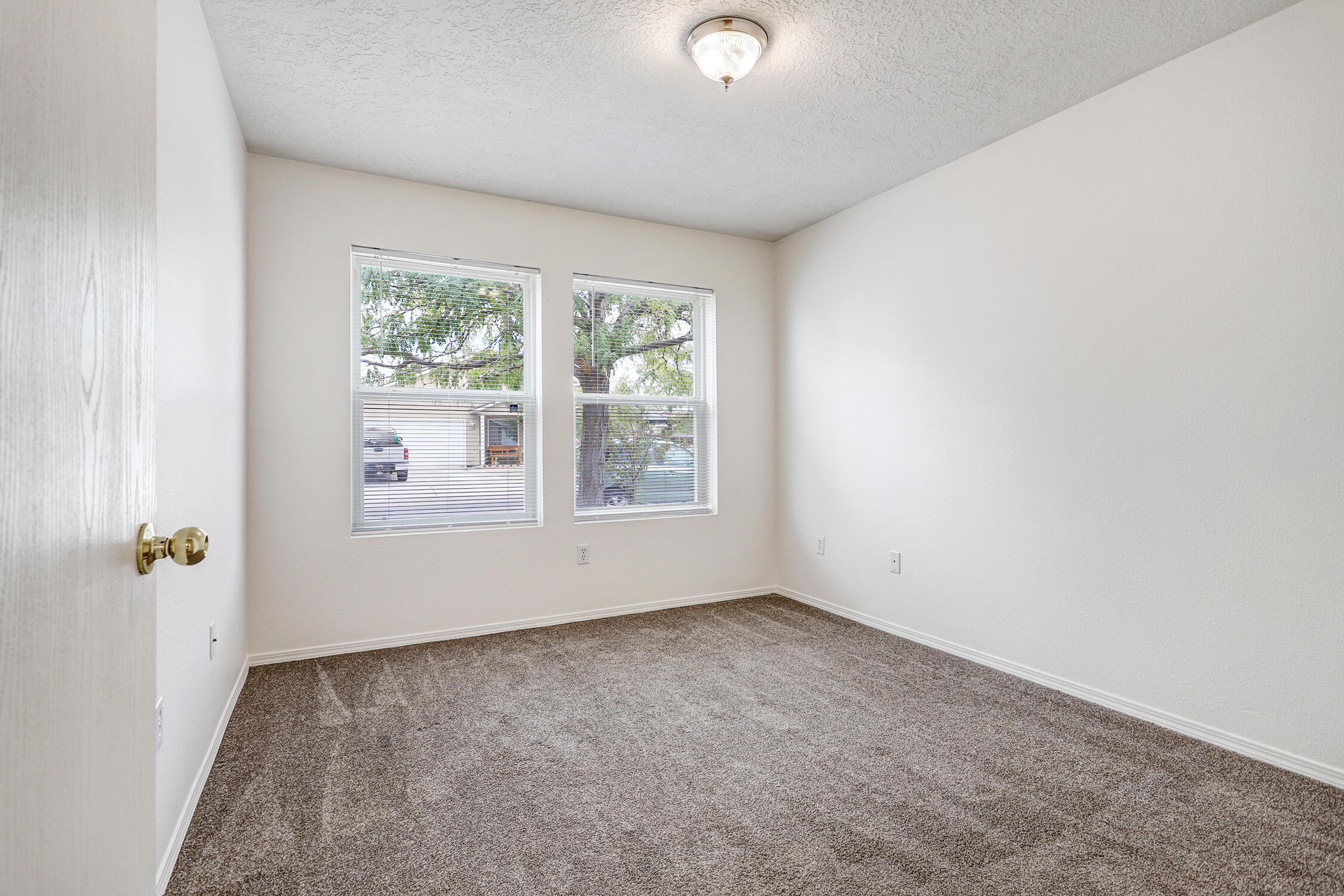 Photo 13 — 5787 Pinon Grande Road NW