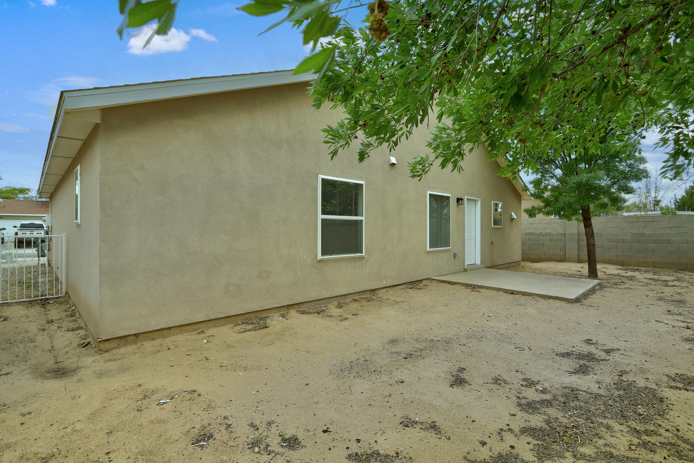 Photo 5 — 5787 Pinon Grande Road NW