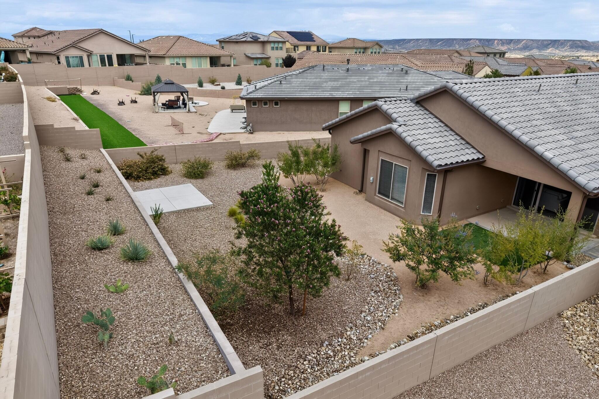 Photo 12 — 6231 Bryce Canyon Lane NE