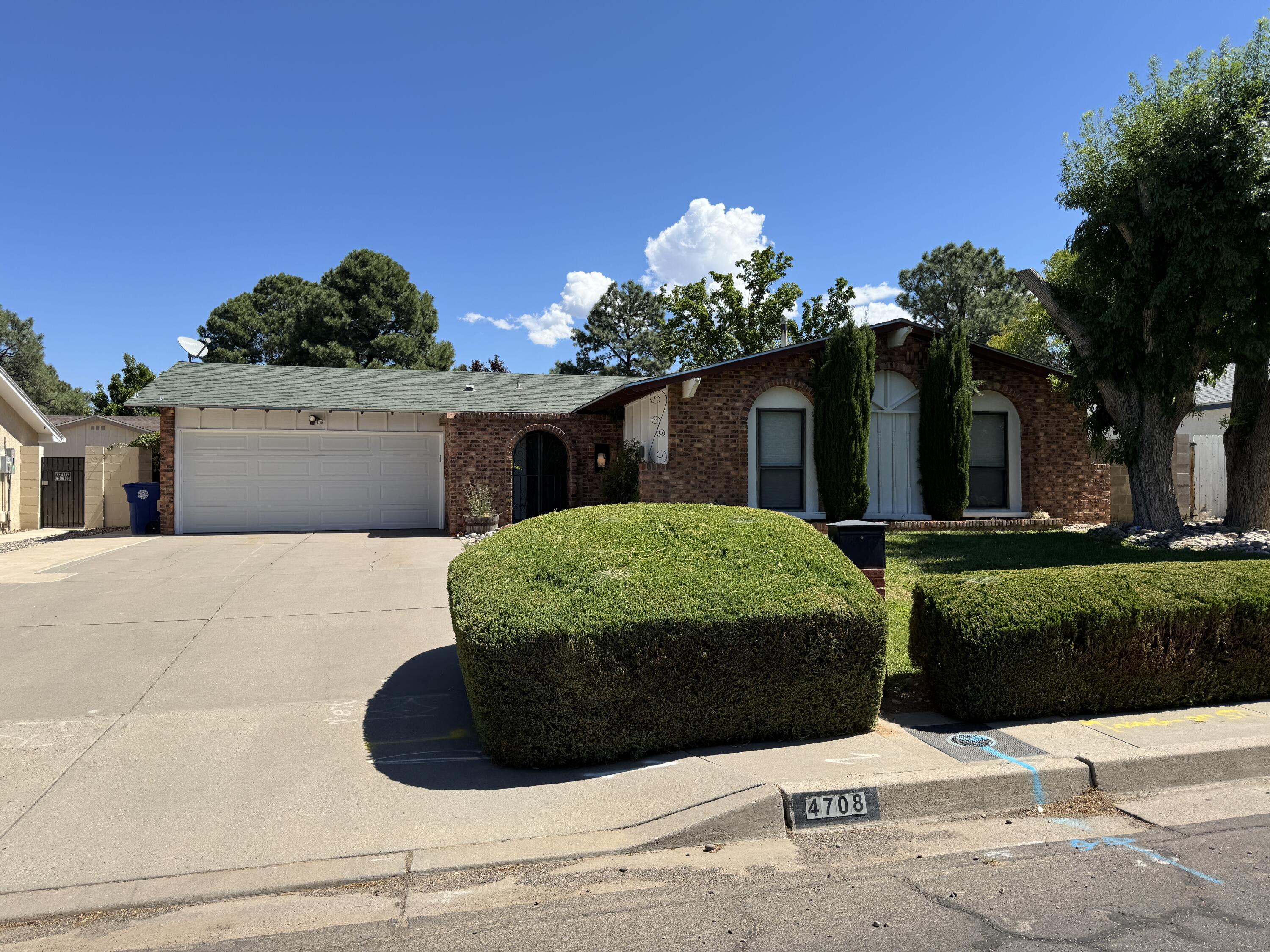4708 Brookwood Street NE, Albuquerque, NM 87109