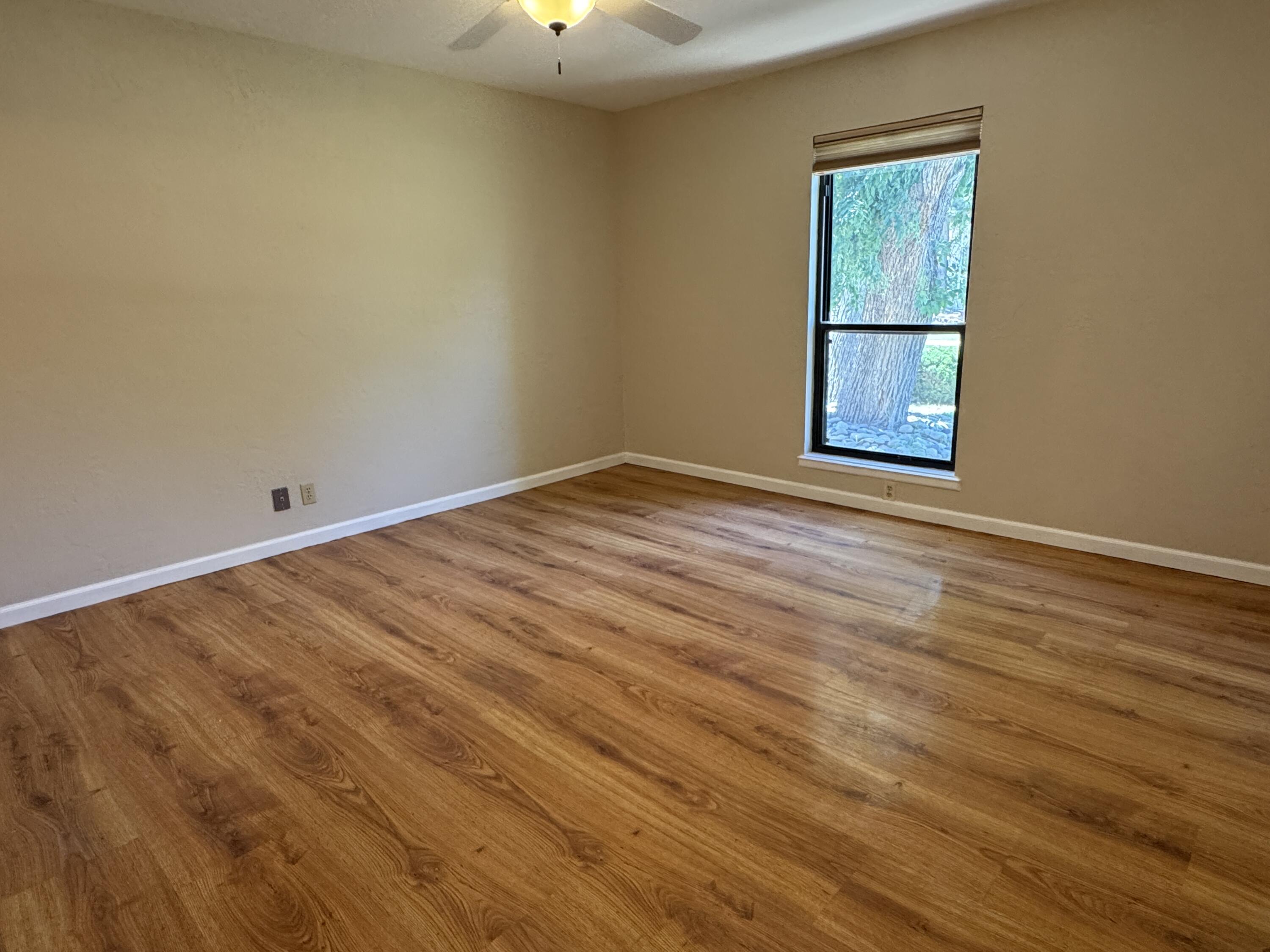 Photo 8 — 4708 Brookwood Street NE