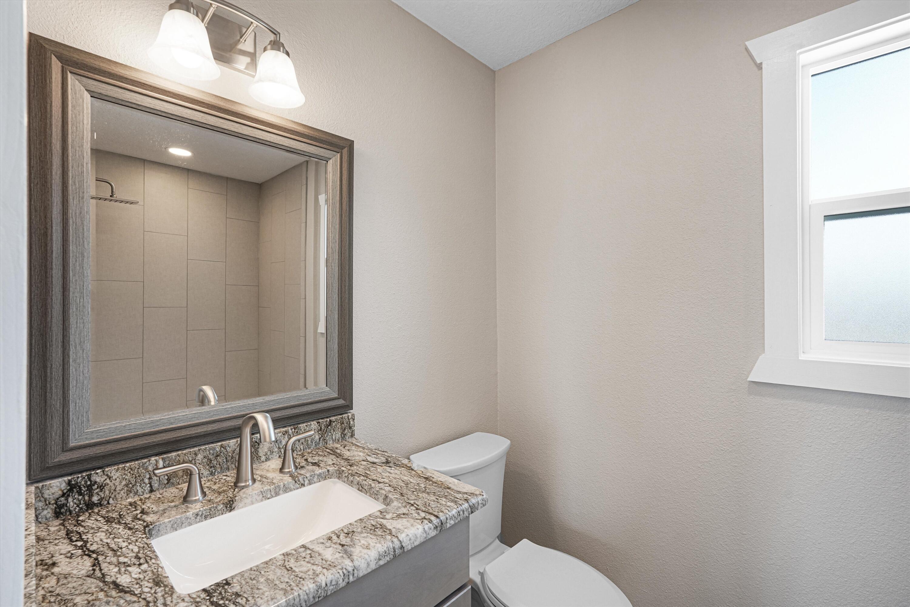 Photo 17 — 8216 Tangerine Place NW