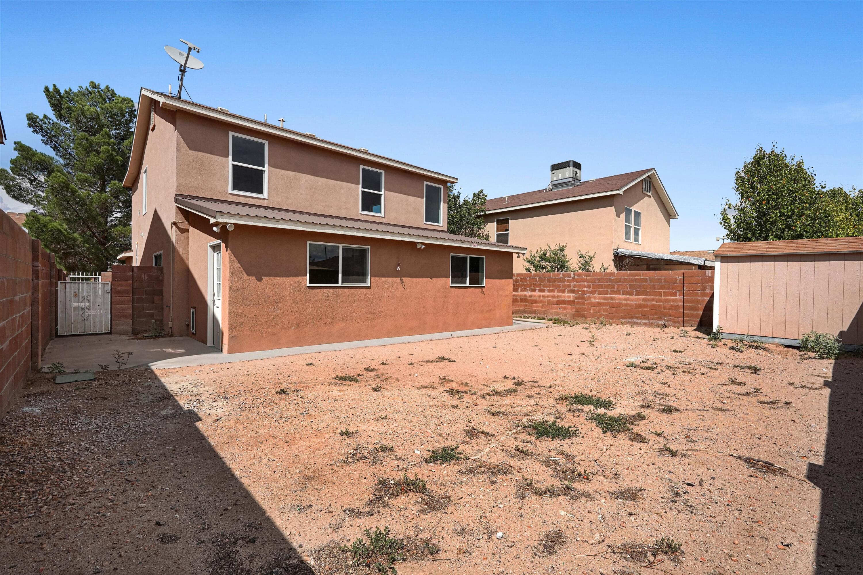 Photo 8 — 8216 Tangerine Place NW