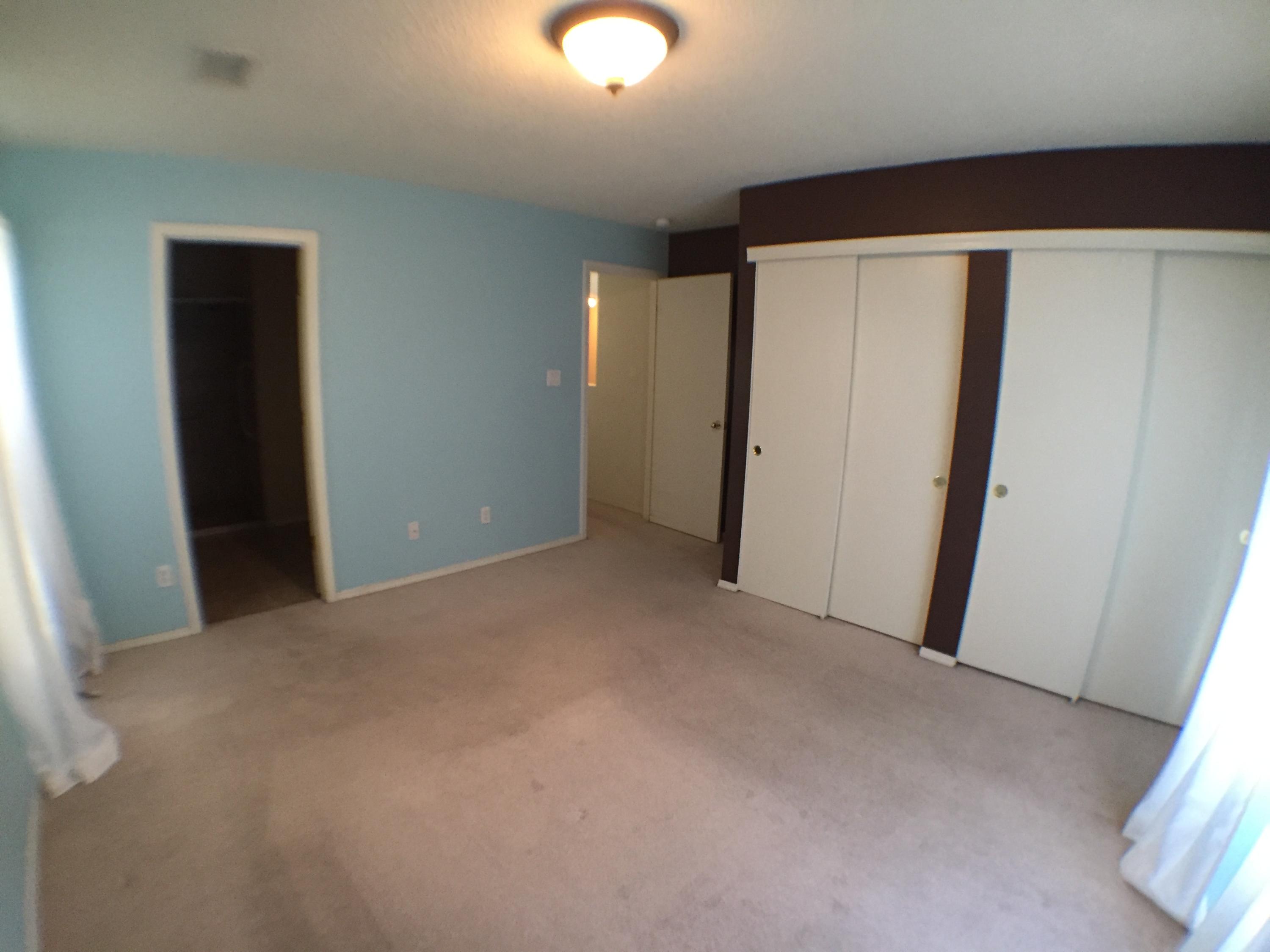 Photo 7 — 3345 Marino Drive SE