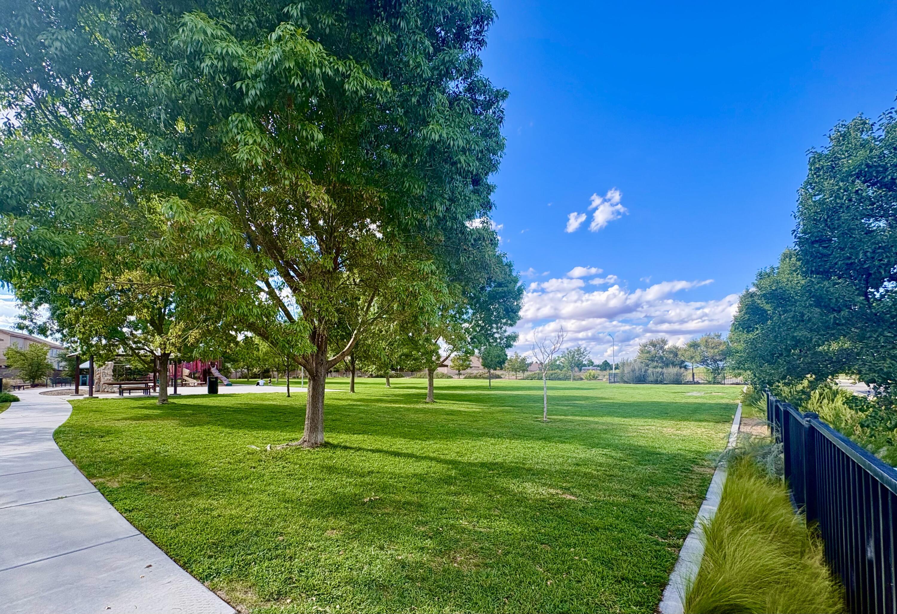 Photo 9 — 5640 Valle Alegre Road NW