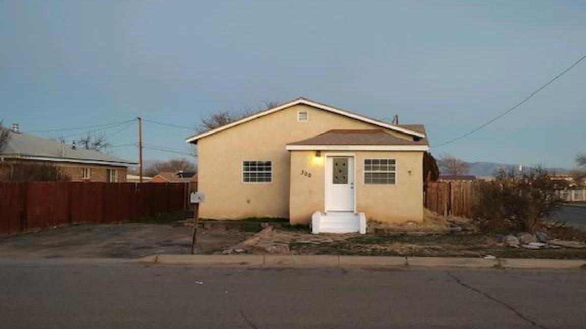 300 N 14th Street, Belen, NM 87002