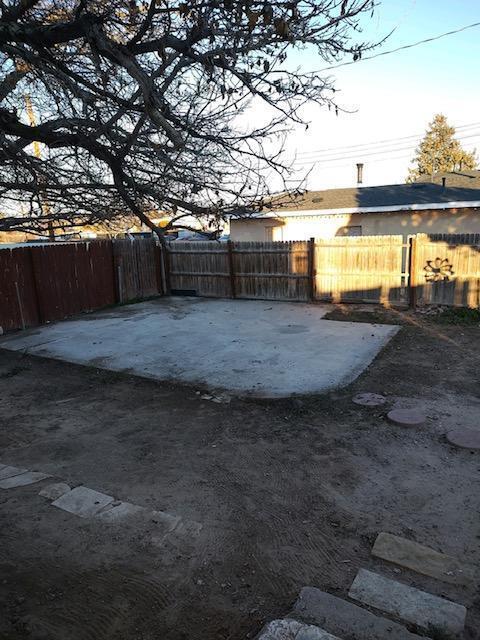 Photo 11 — 300 N 14th Street