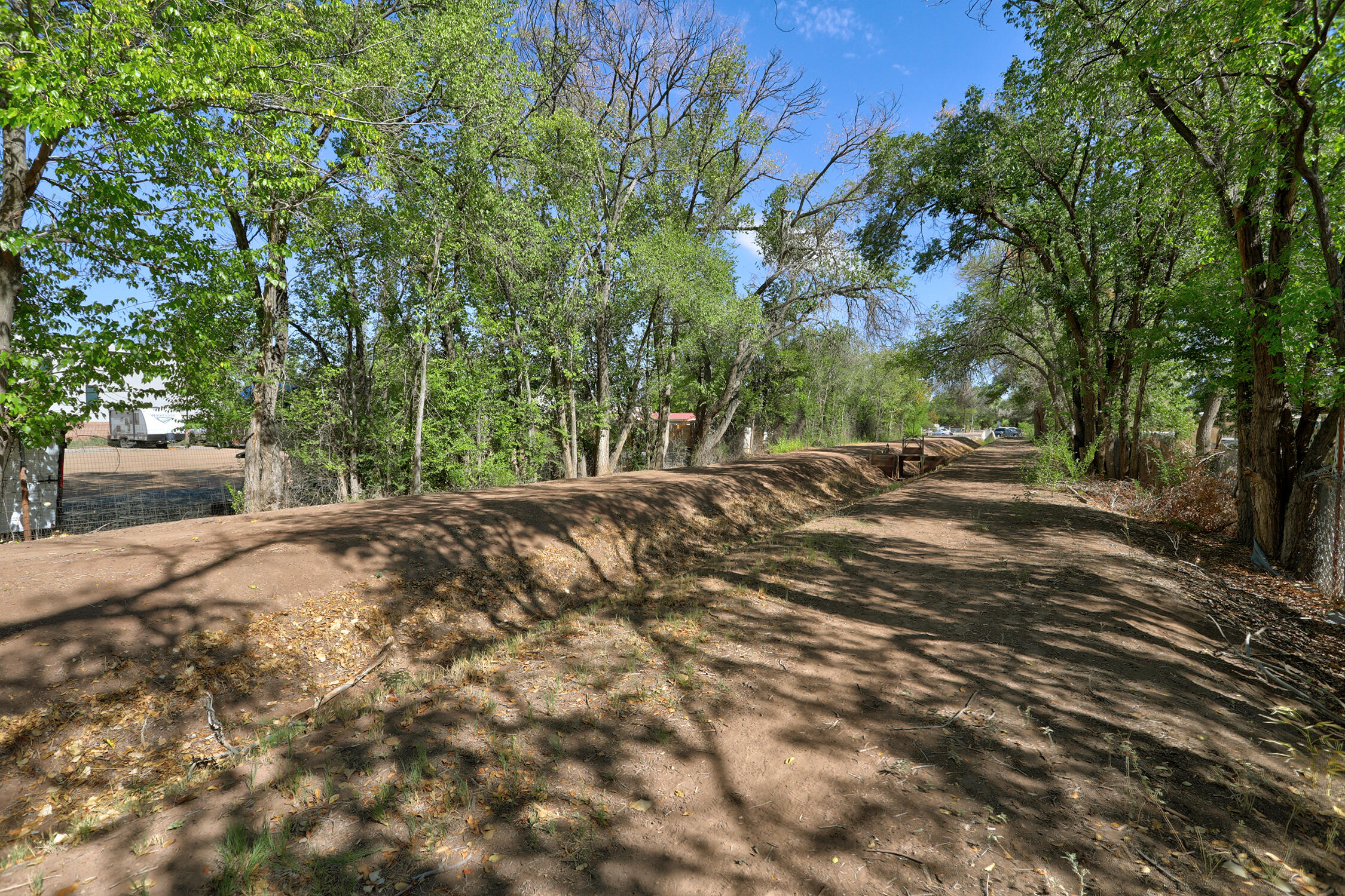 Photo 5 — 5439 6th Street NW