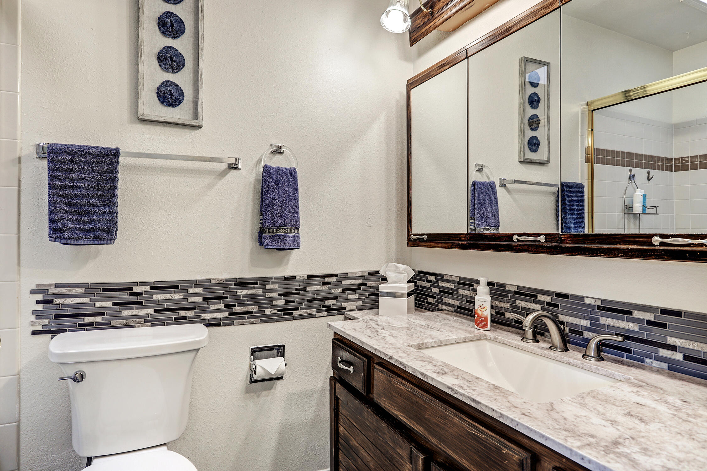 Photo 19 — 6516 Quail Run Road NE