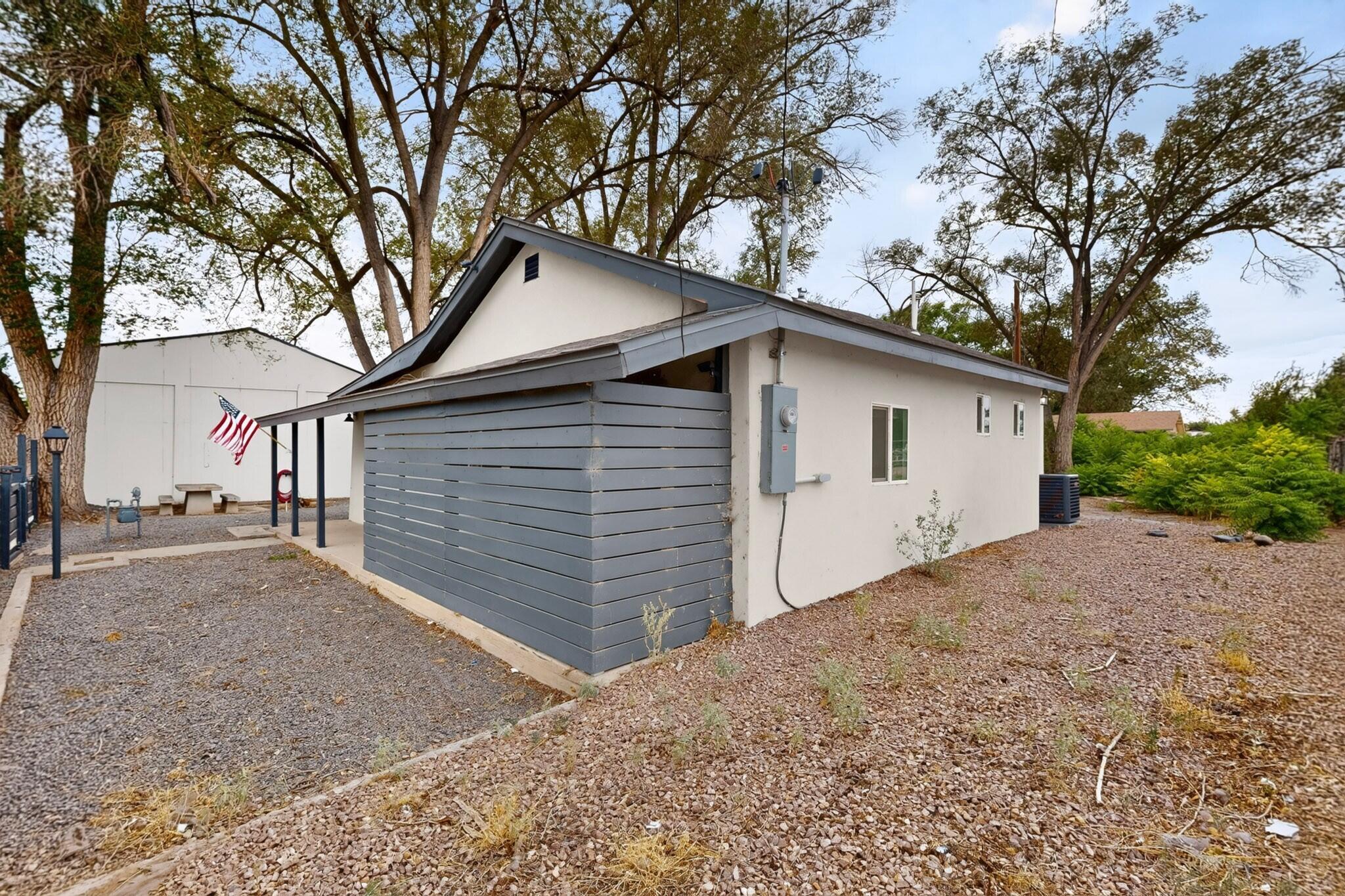 Photo 20 — 1103 N Mesa Road