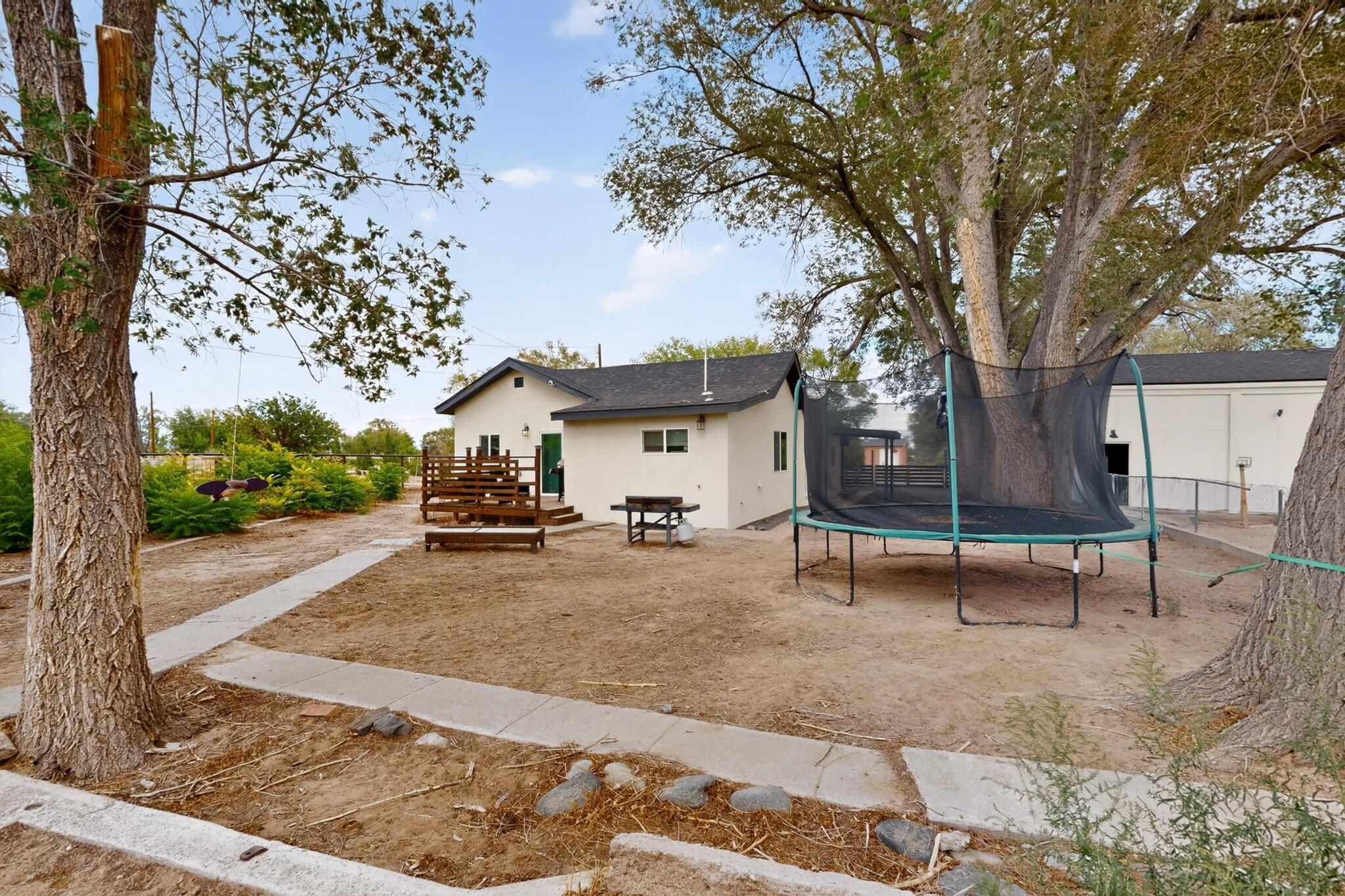 Photo 16 — 1103 N Mesa Road